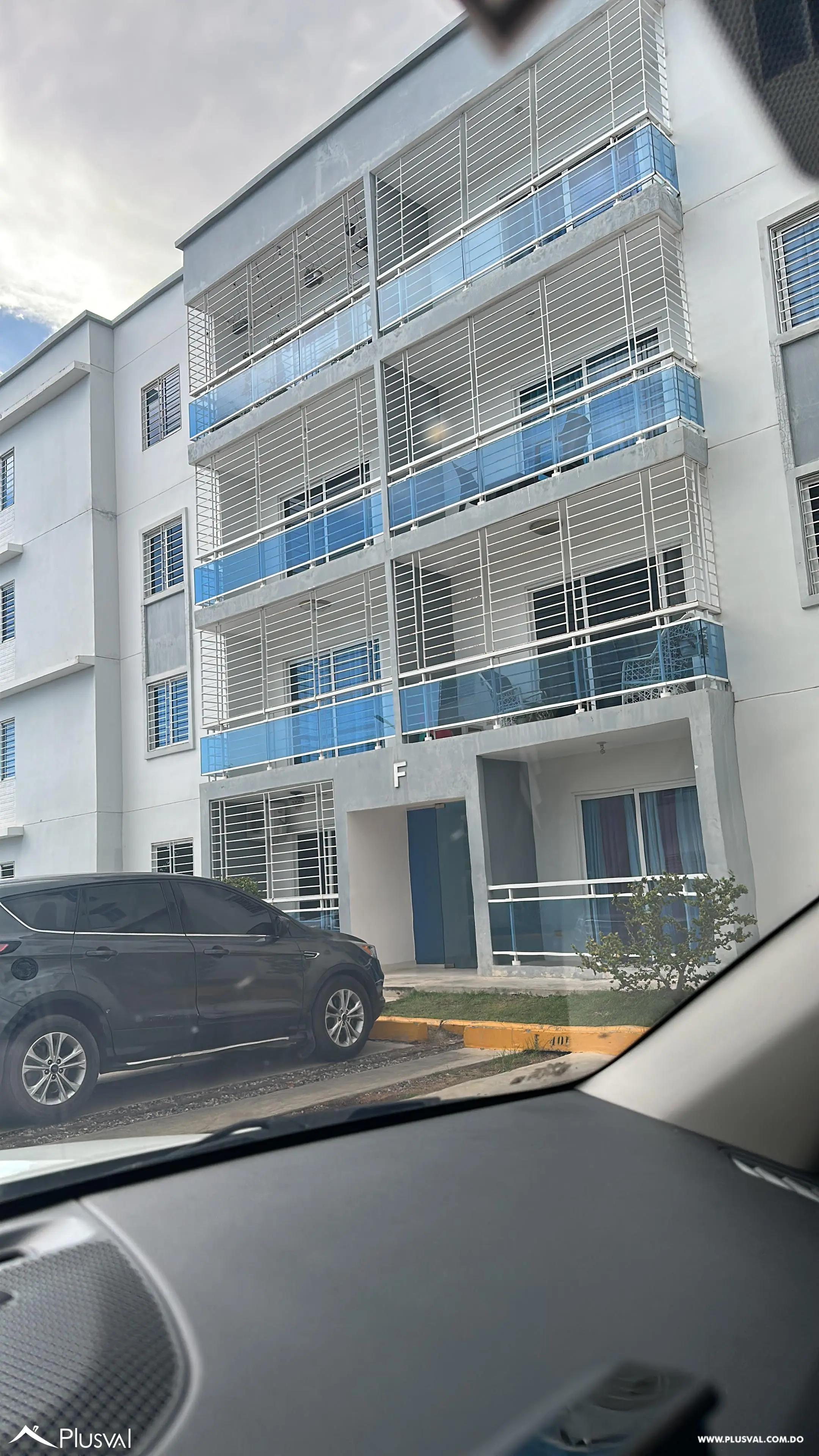 Apartamento Amueblado en Alquiler en Autopista de San Isidro | 3 Habitaciones 513133