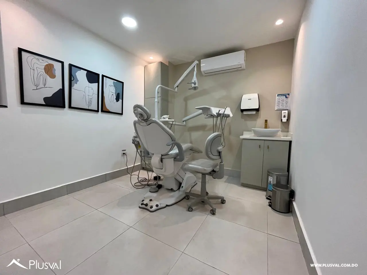 Fino local equipado para centro de estética en alquiler en Gazcue 467195