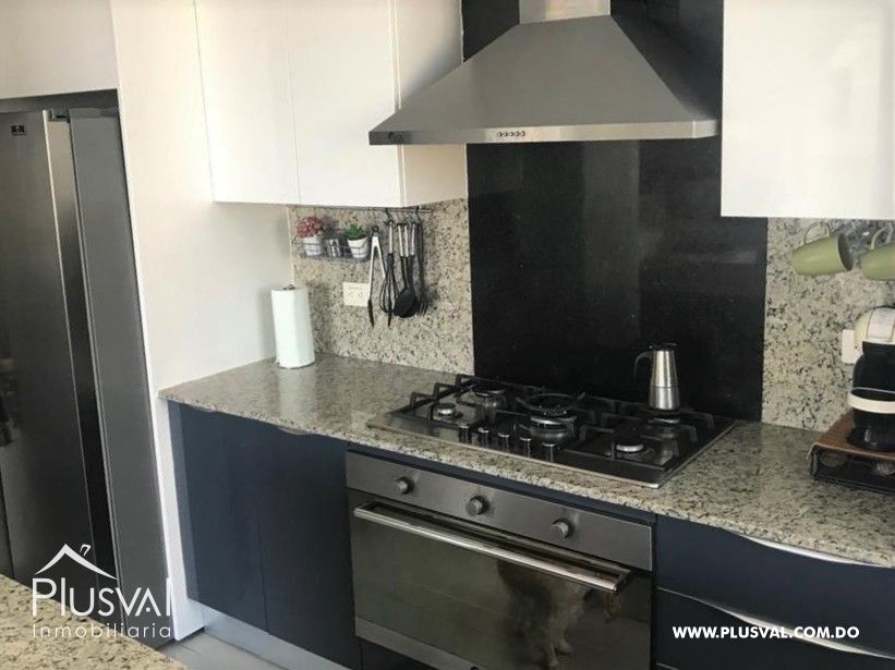 Apartamento en alquiler con LINEA BLANCA en Evaristo Morales 178001