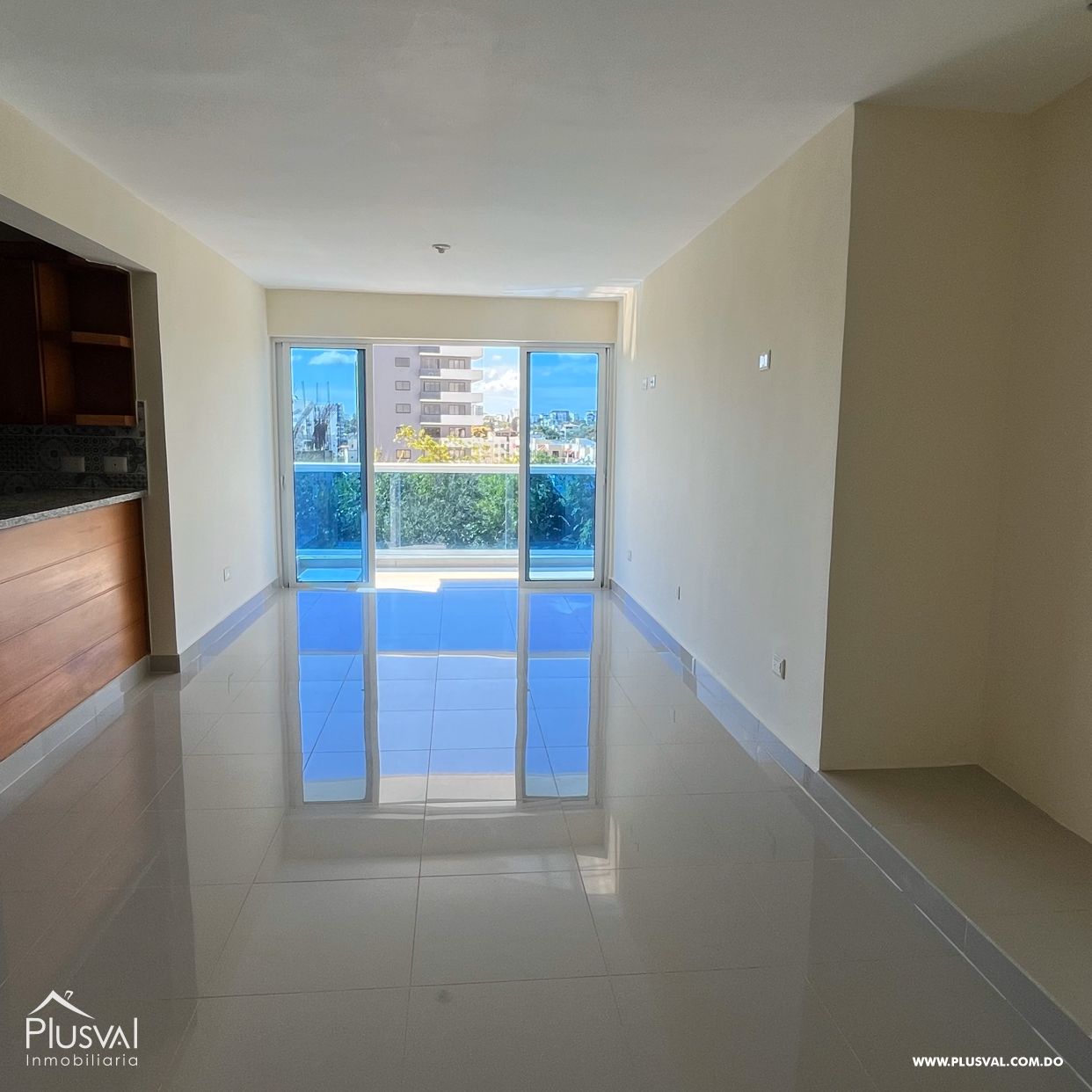 Amplio Apartamento en Venta en Proyecto Privado 418424