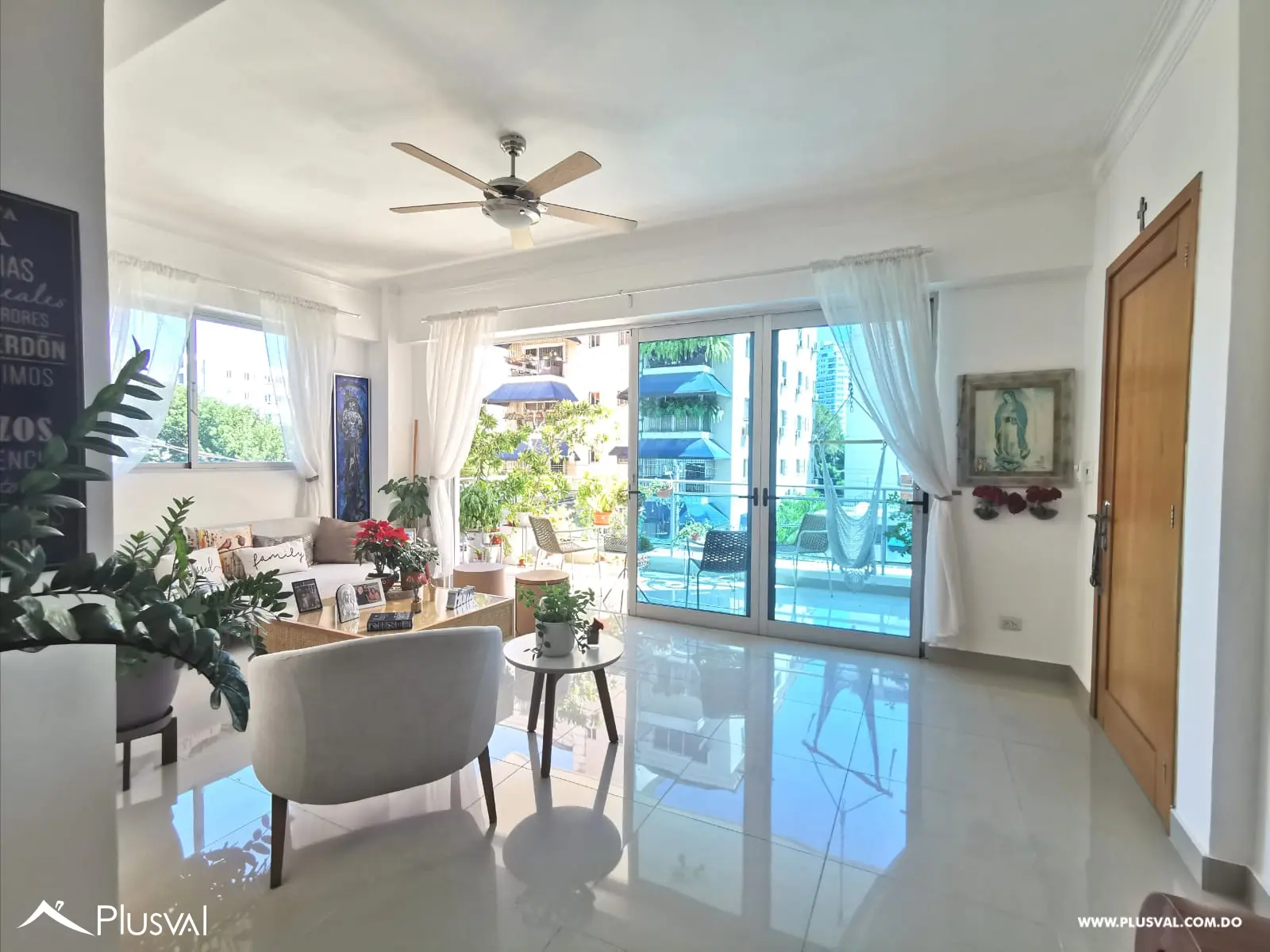 Se vende amplio apartamento con balcon tipo terraza 483769