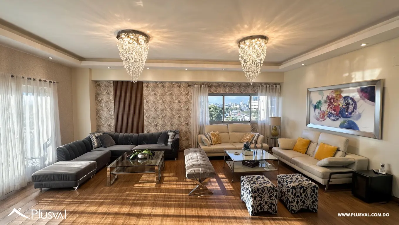 Apartamento dos niveles en Evaristo Morales 493331