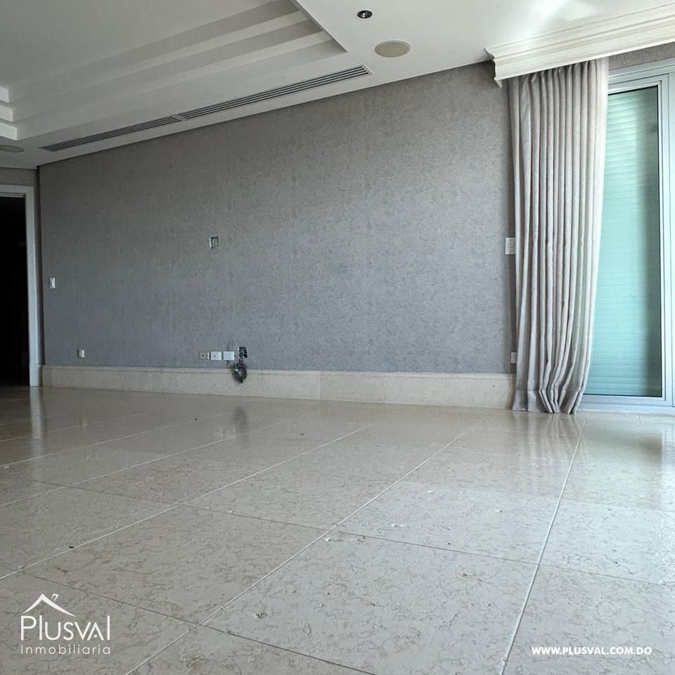 Excelente apartamento en alquiler en el sector de Bella Vista 330201