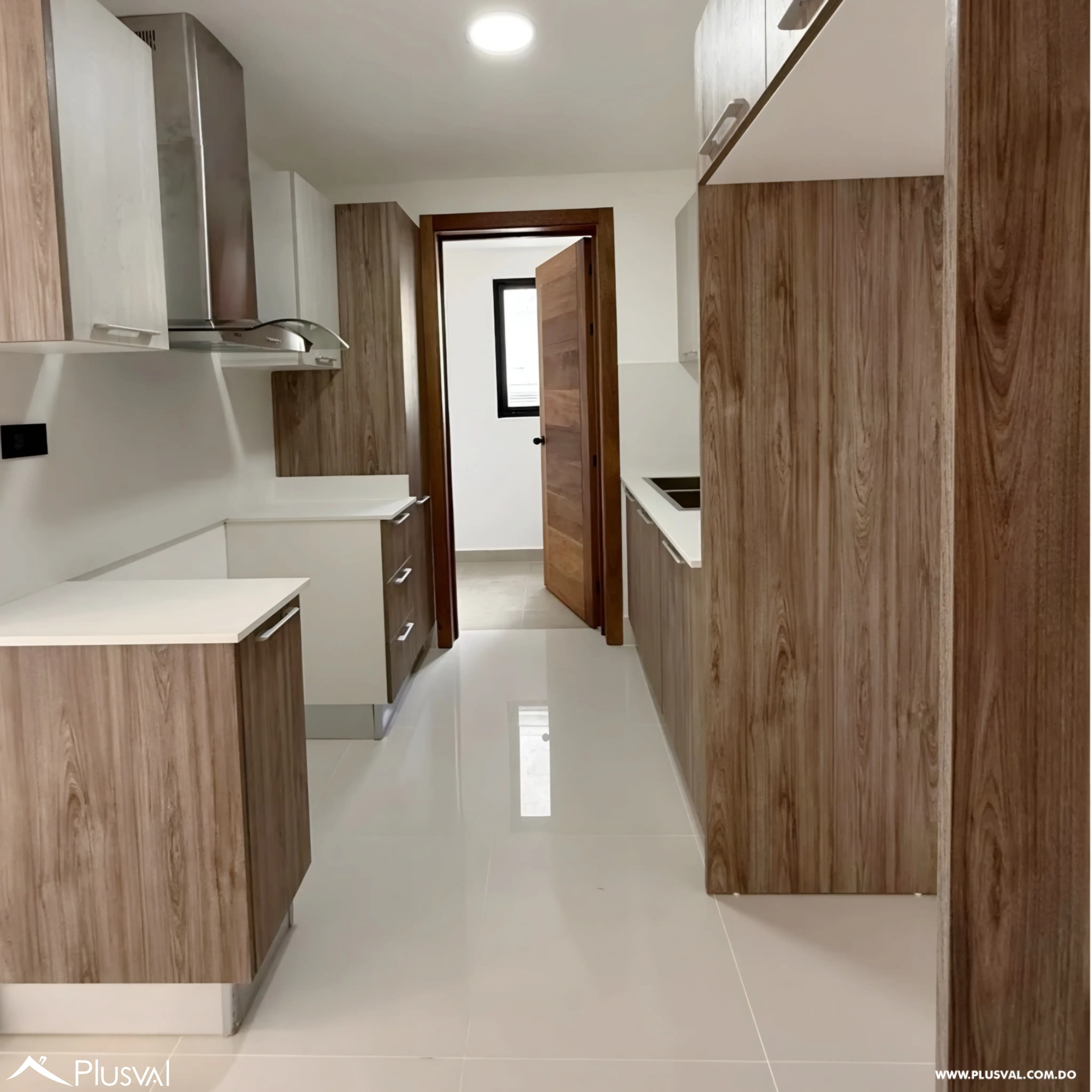 Apartamento en alquiler Serralles, una habitación en segundo nivel con terraza. 471490