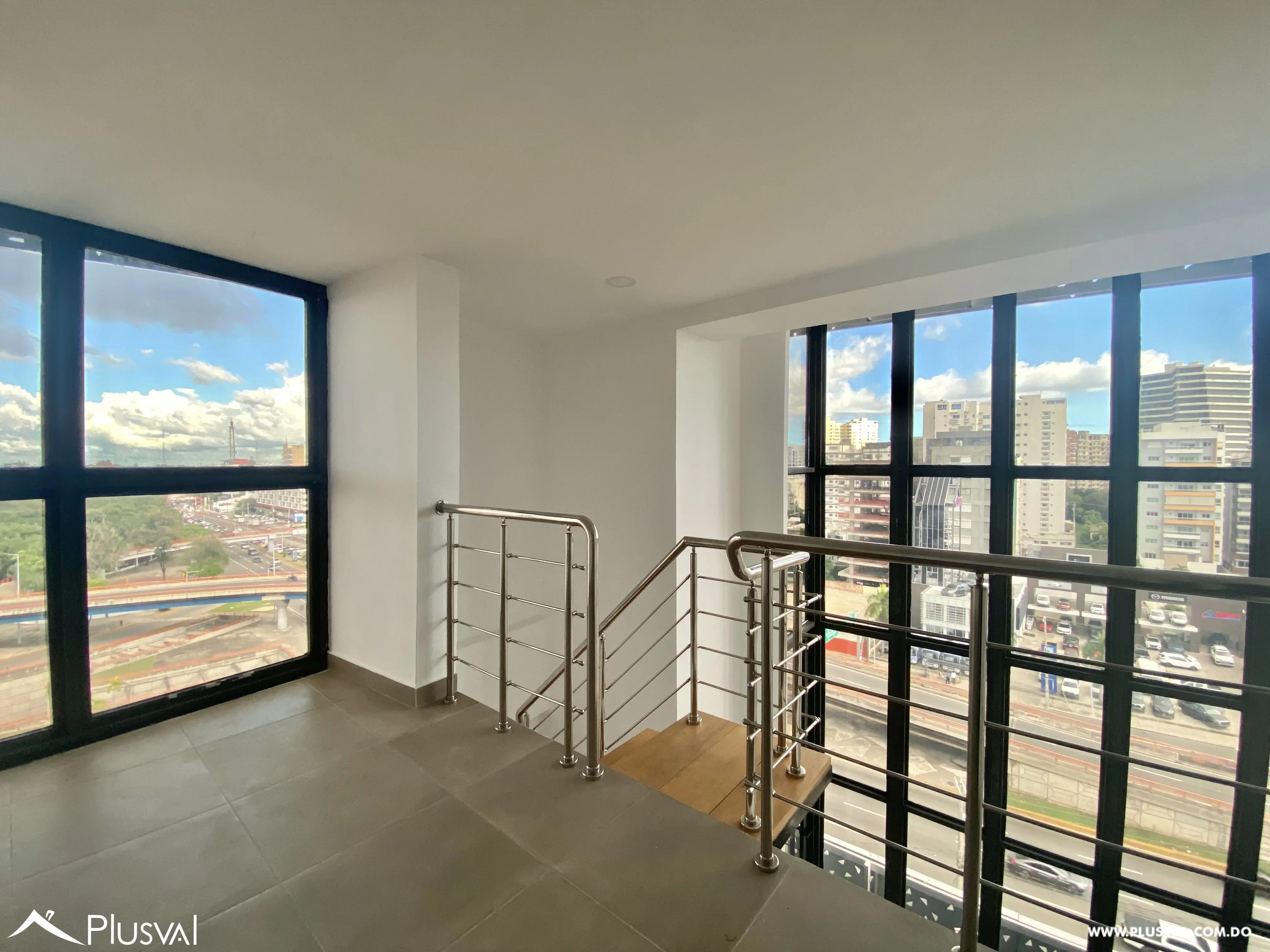 Vendo Excelente Apartamento tipo Loft en Zona Privilegiada de  Naco 477506
