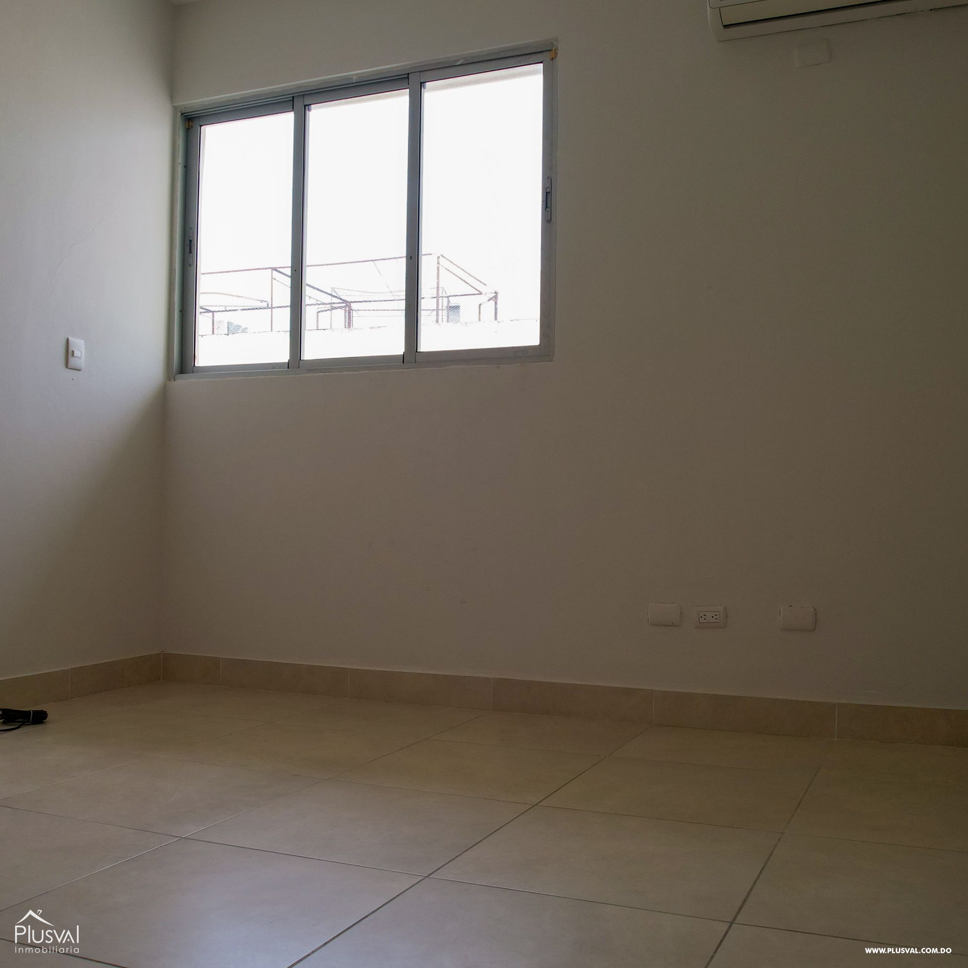 Amplio Apartamento en Venta en Cerros de Gurabo 413883