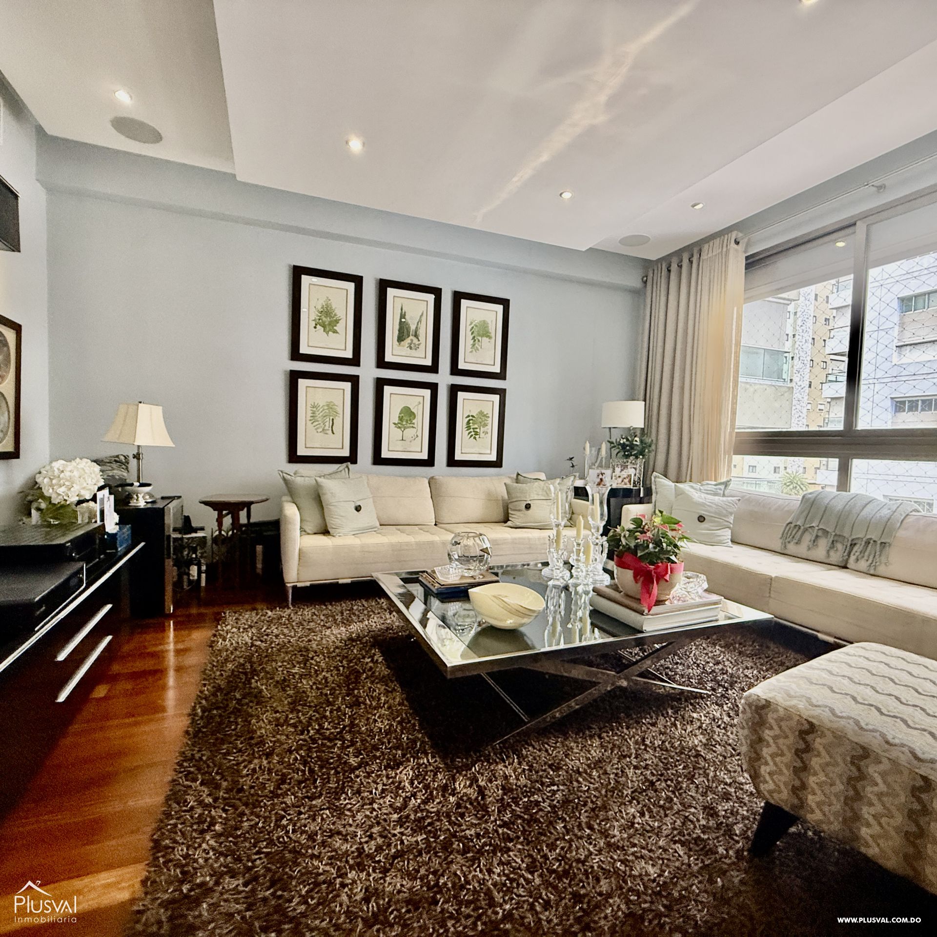 Lujoso Apartamento en Venta en Piantini de 3 habitaciones con balcon 424988