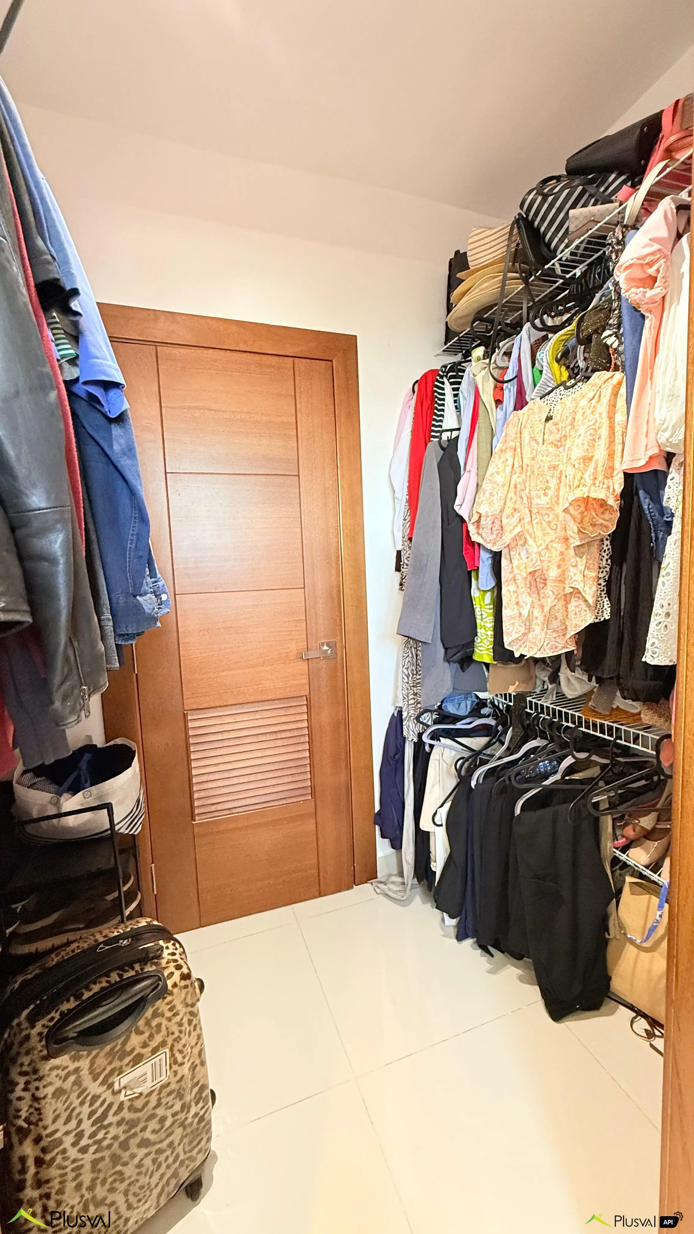 Venta de excelente apartamento en Los Restauradores 450838