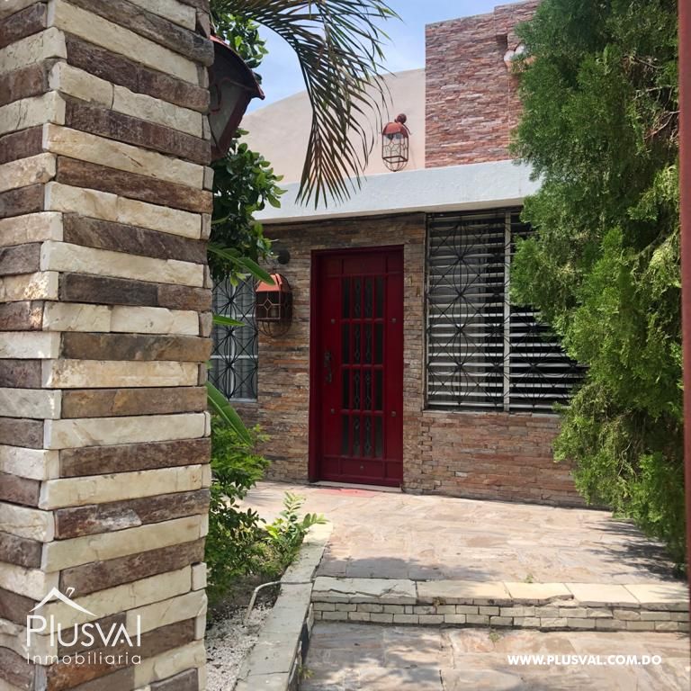 Hermosa casa en venta ubicada en Los Jardines Metropolitanos 171268