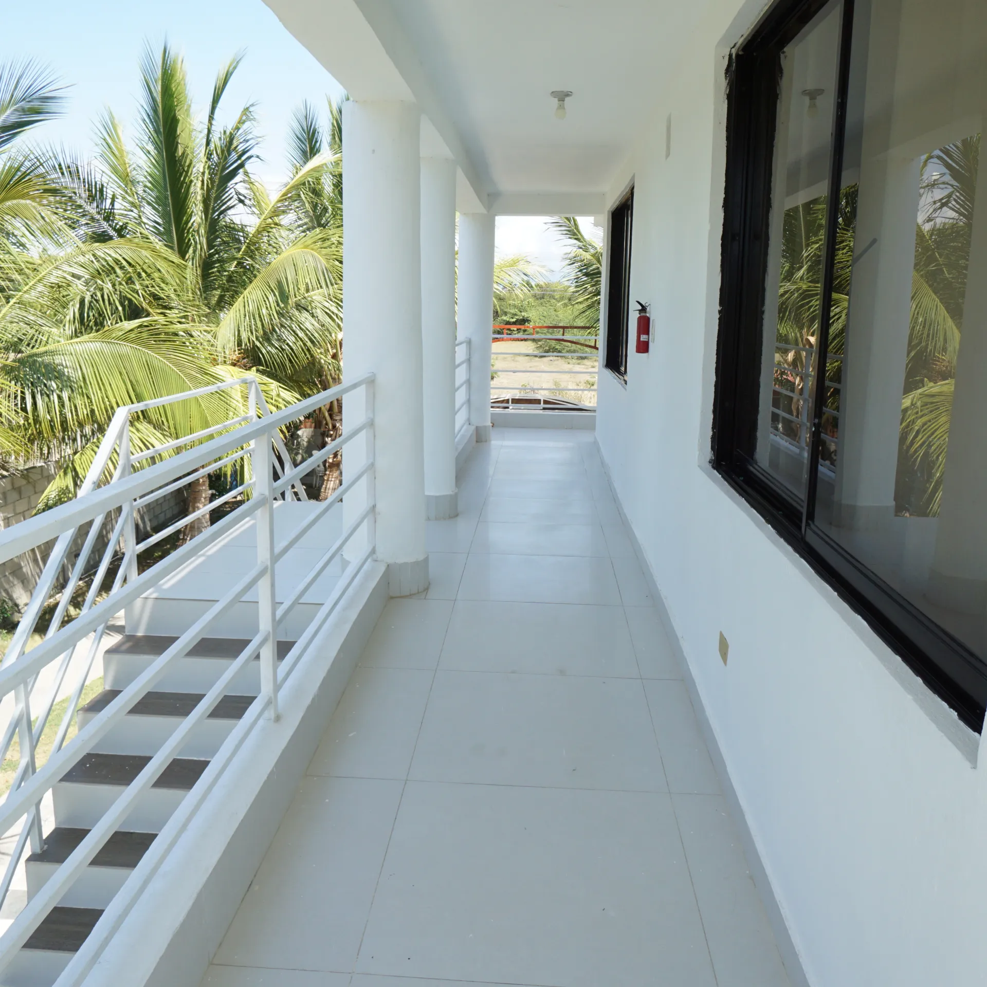 AMPLIA VILLA EN VENTA, EN EL PALMAR DE OCOA 422650