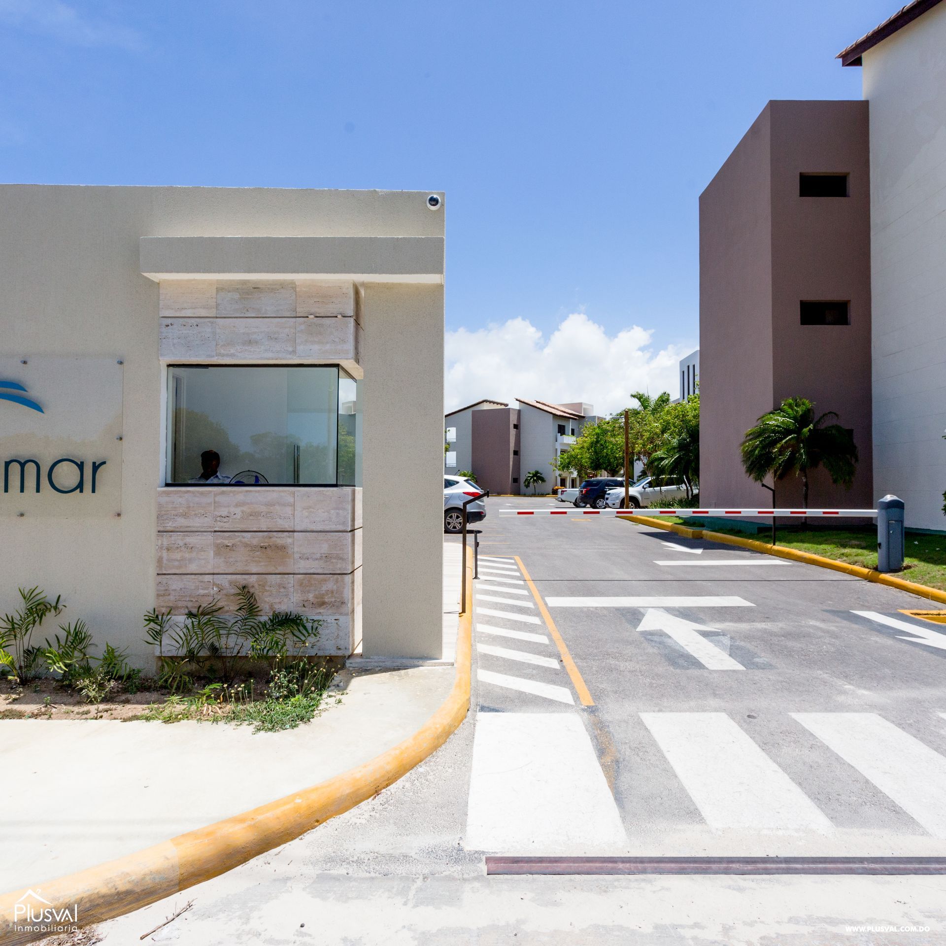 Apartamento completamente amueblado en White Sand con acceso a playa 410943