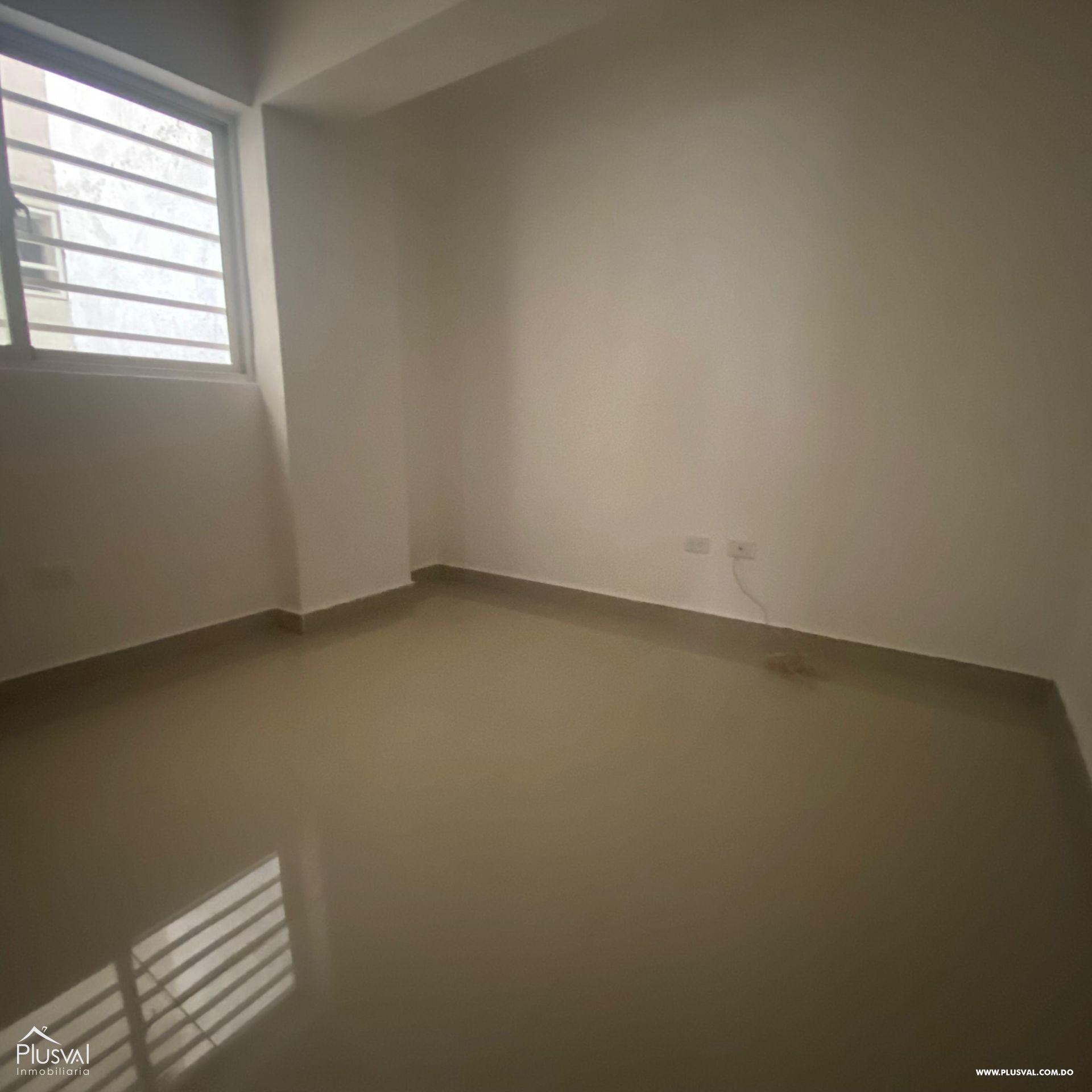 Apartamento de 3 habitaciones en Colinas de los Ríos 351785