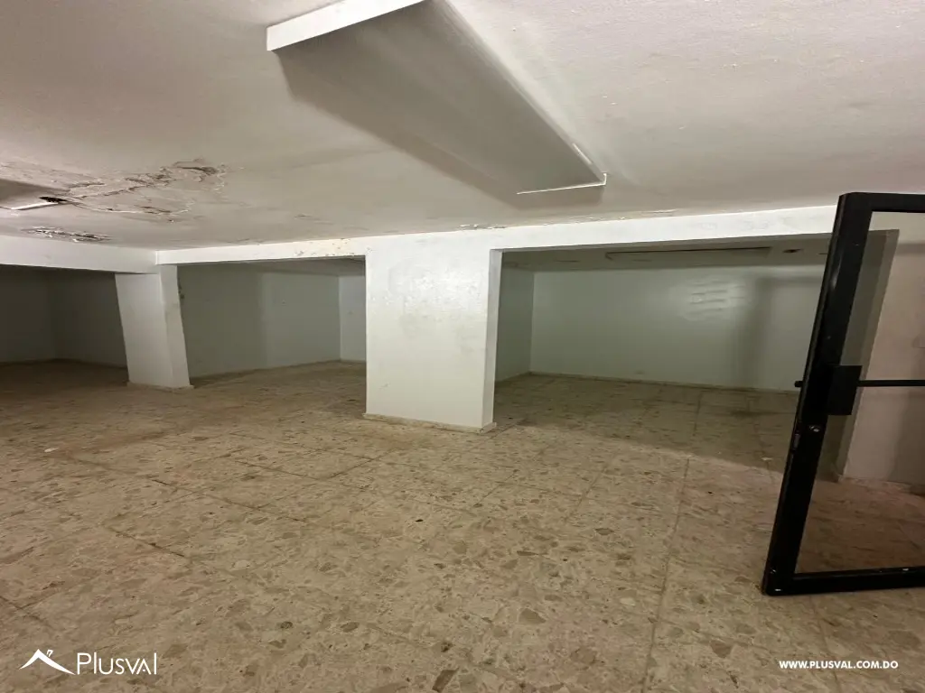 Local comercial en venta en sector Miraflores 494846