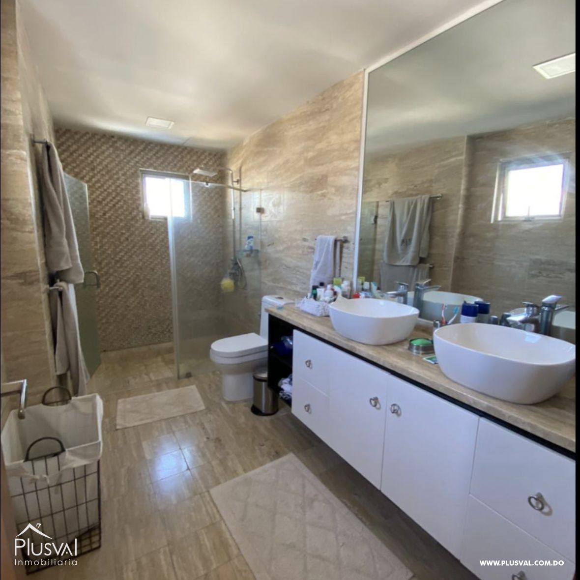 Moderno apartamento de 2 habitaciones + estudio ó 3 habitaciones en venta en Evaristo Morales 347172