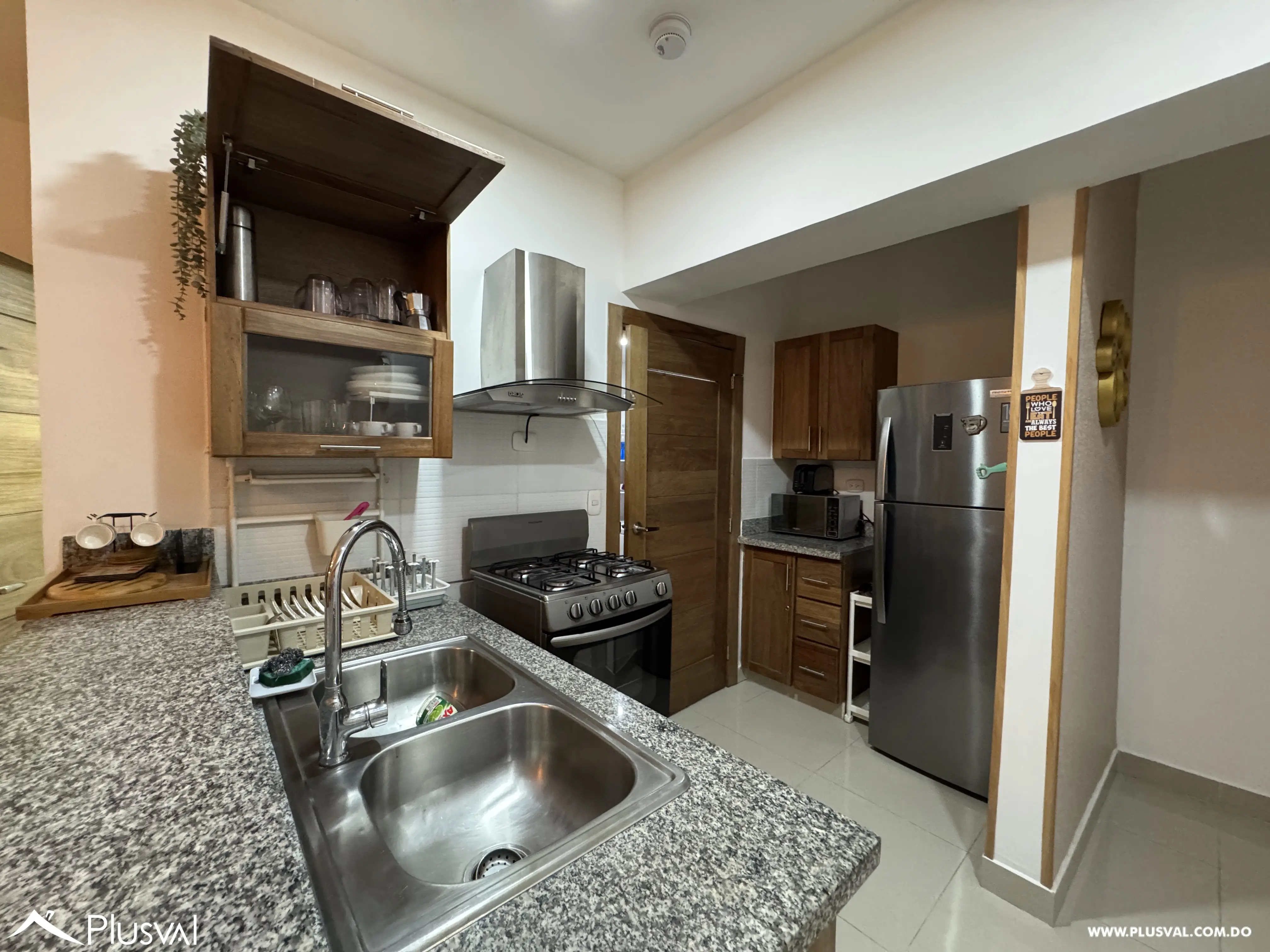 Apartamento amueblado en venta en Zona Universitaria | 2 habitaciones con baño, 2 parqueos, áreas sociales 498305