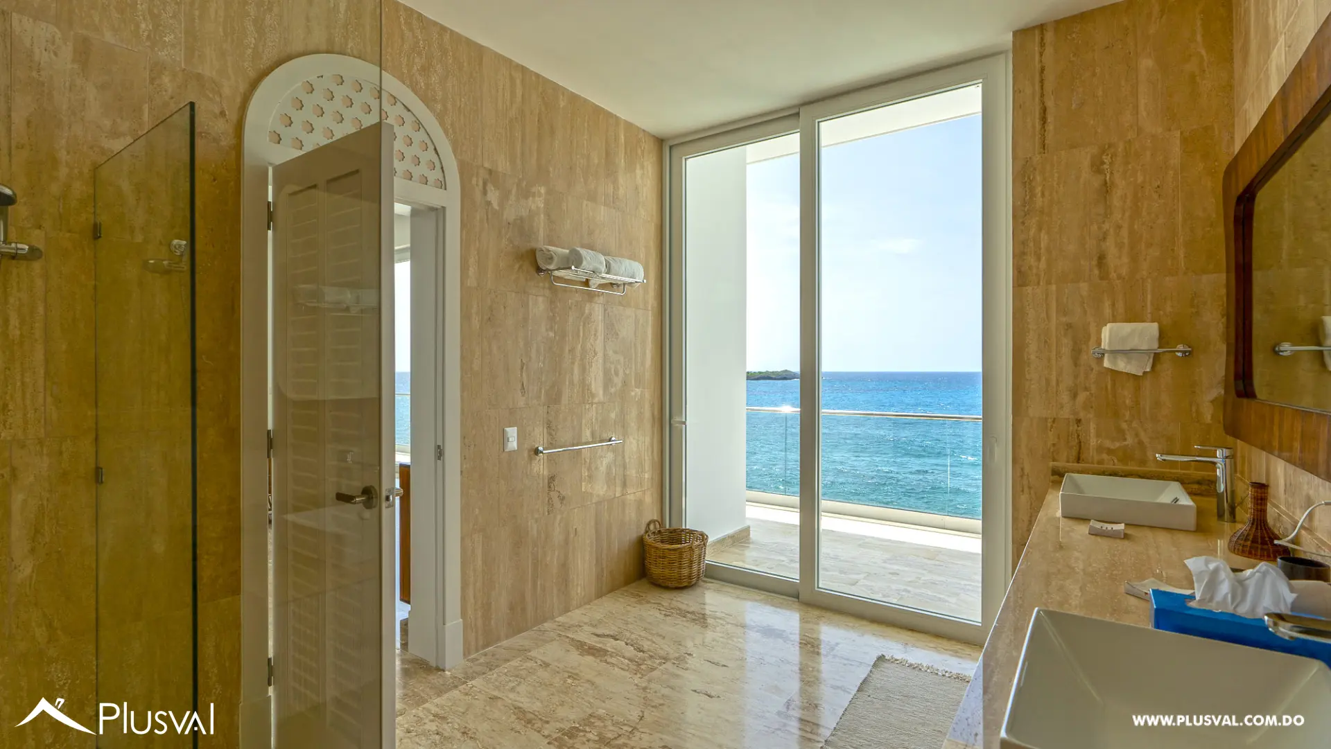 Villa en venta frente al mar en el exclusivo residencial Cap El Limón Samana 499663