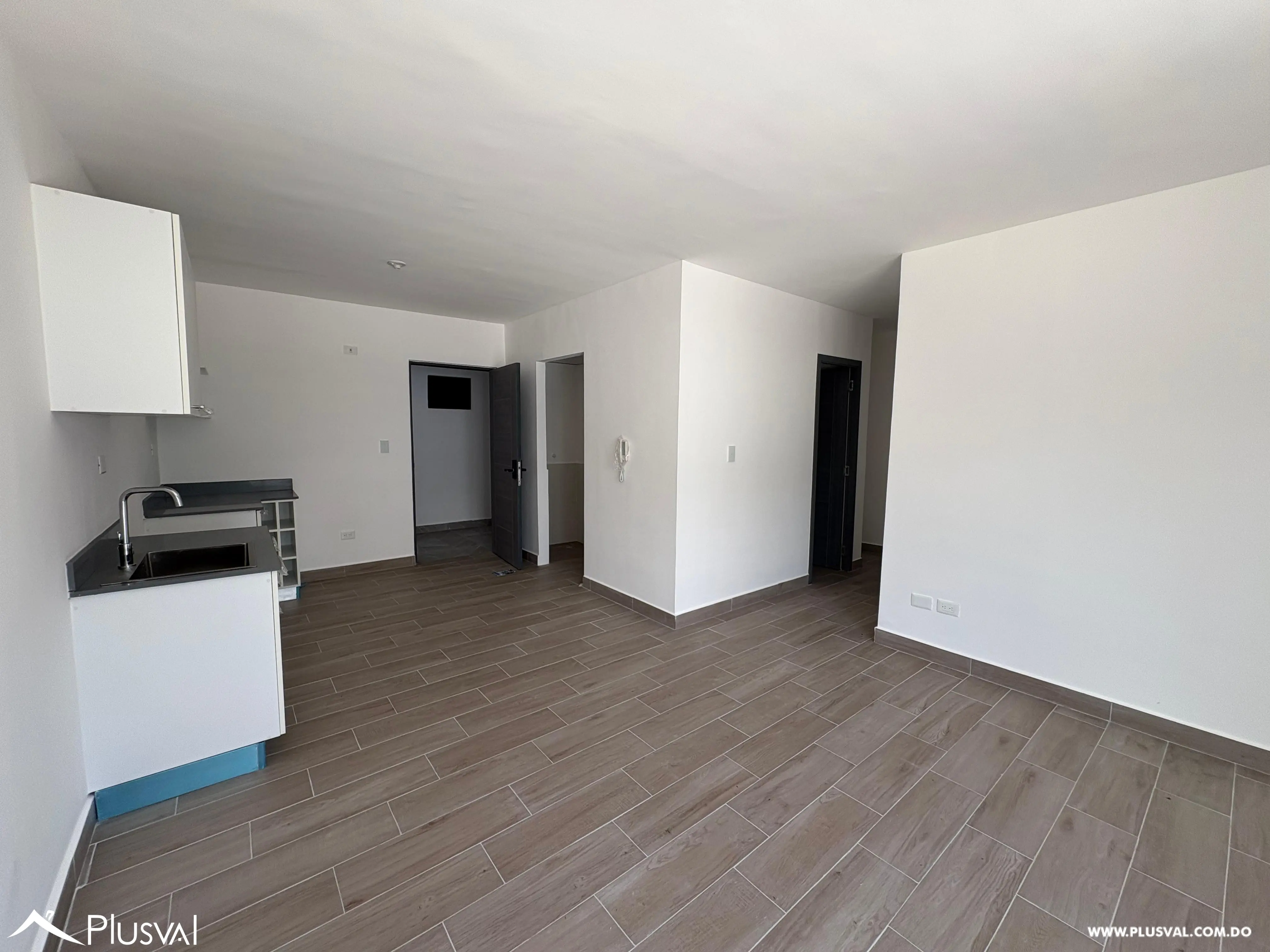 Apartamento en alquiler en Jardines III Bambú 306 – Verón 512558