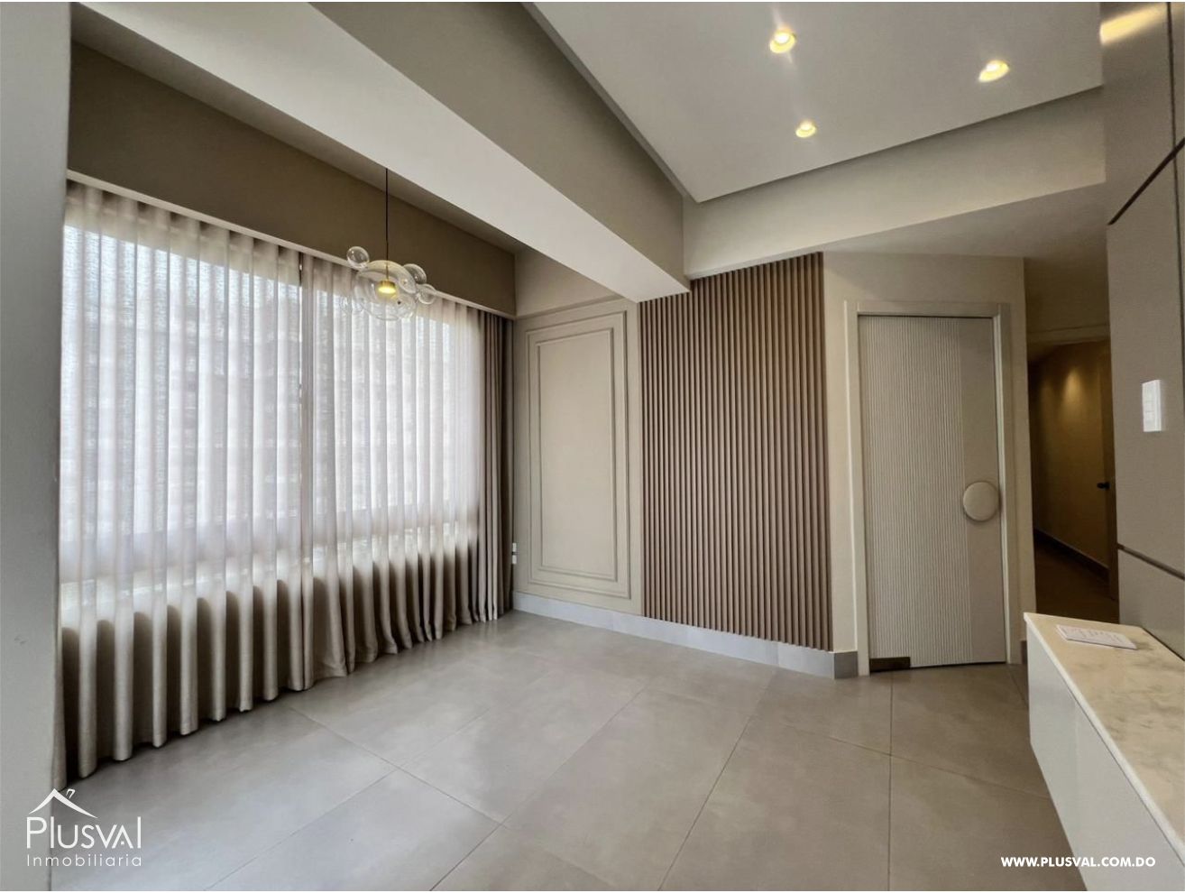 Apartamento 2H, Línea Blanca y Áreas Sociales en Evaristo 452419