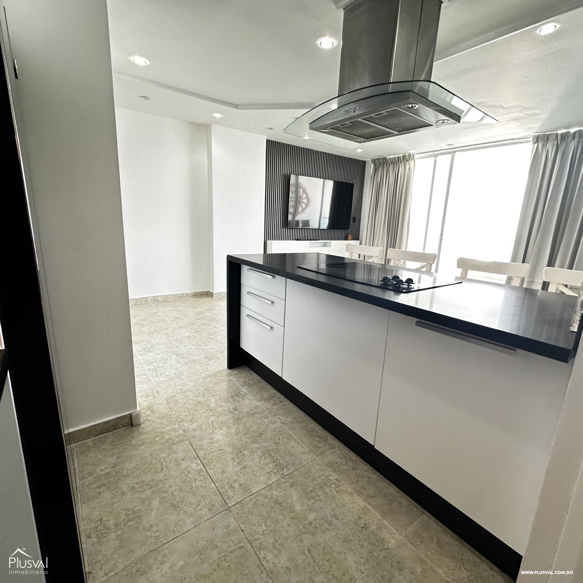 Venta de apartamento en primera línea de playa en Juan Dolio 362247