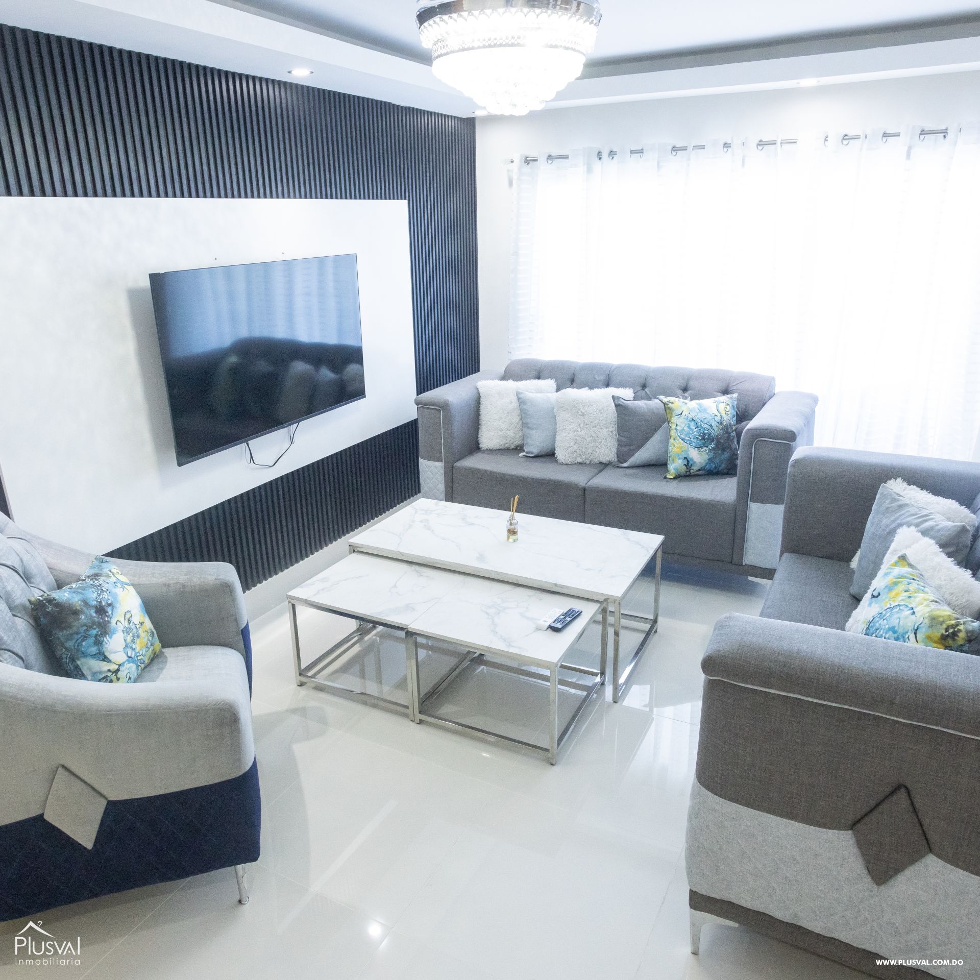 Hermoso y amplio apartamento totalmente amueblado. 355014