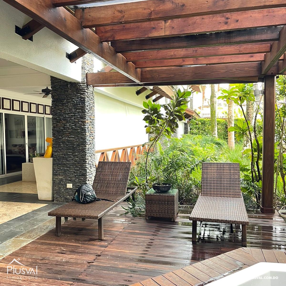 Amplio y exclusivo apartamento de 3 habitaciones y terraza 241786