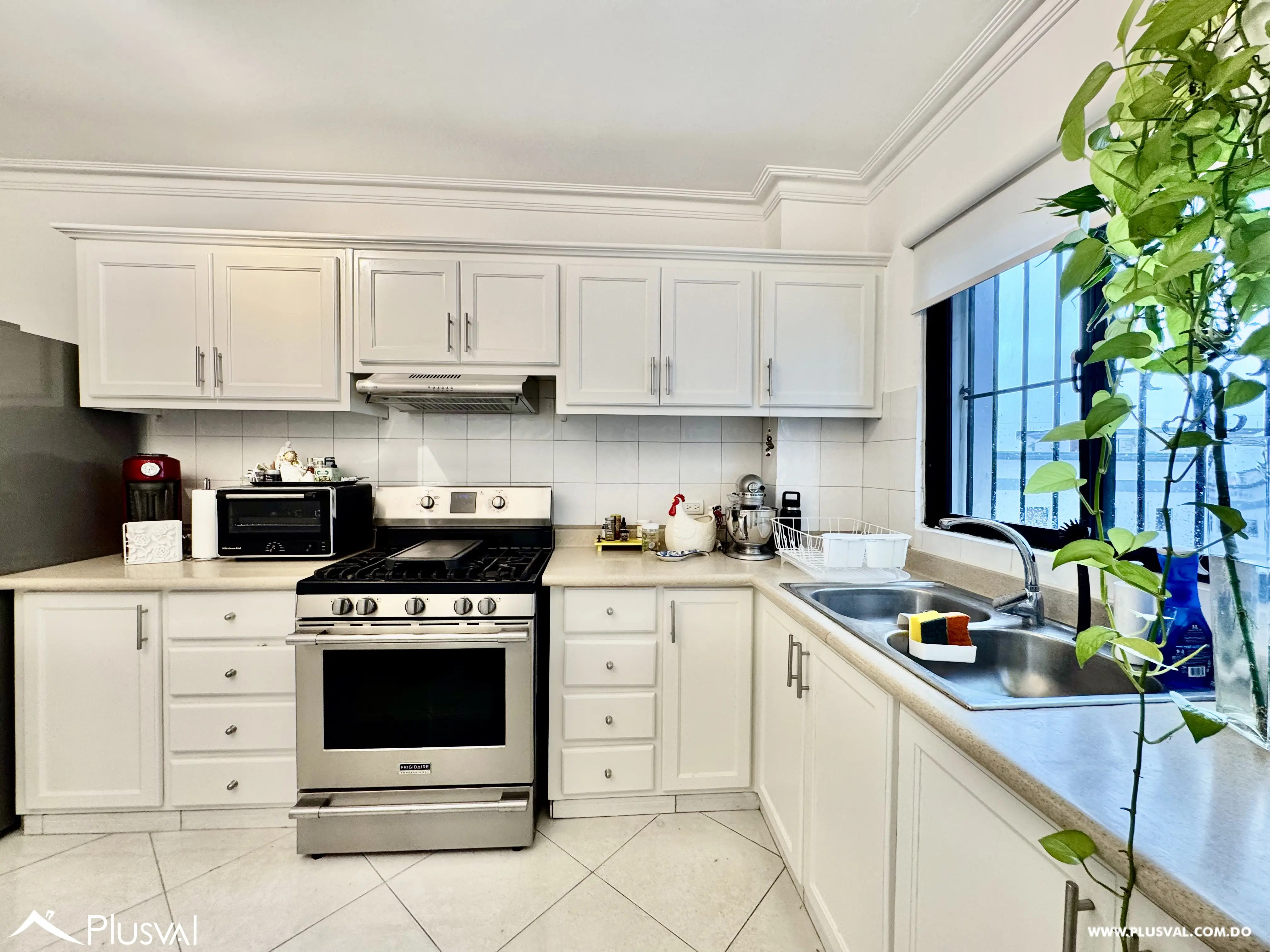 Alquilo Excelente Apto en el Corazon de Naco 482709