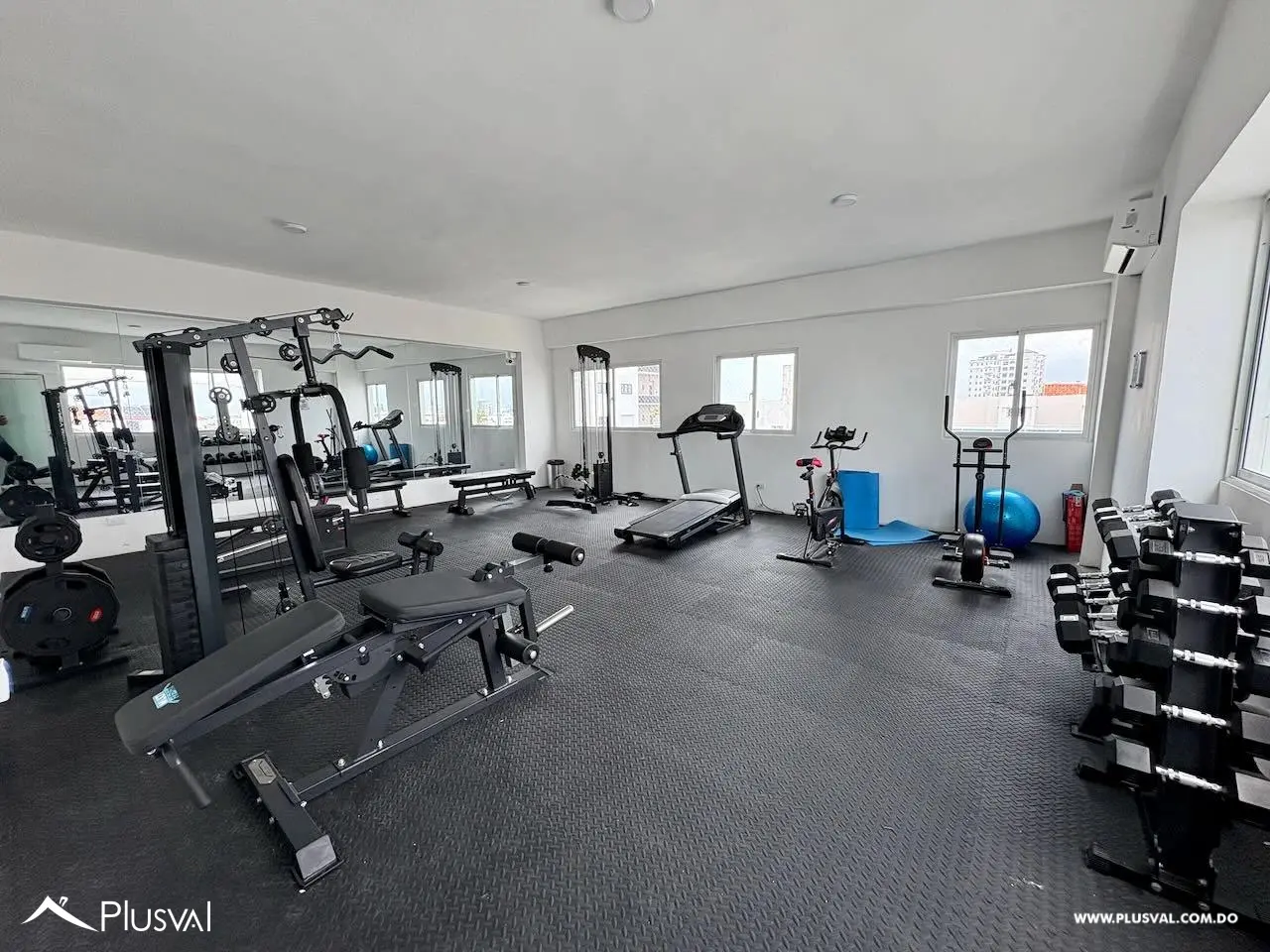 Espacioso apartamento amueblado  de 1 habitación en venta en Bella Vista 452645