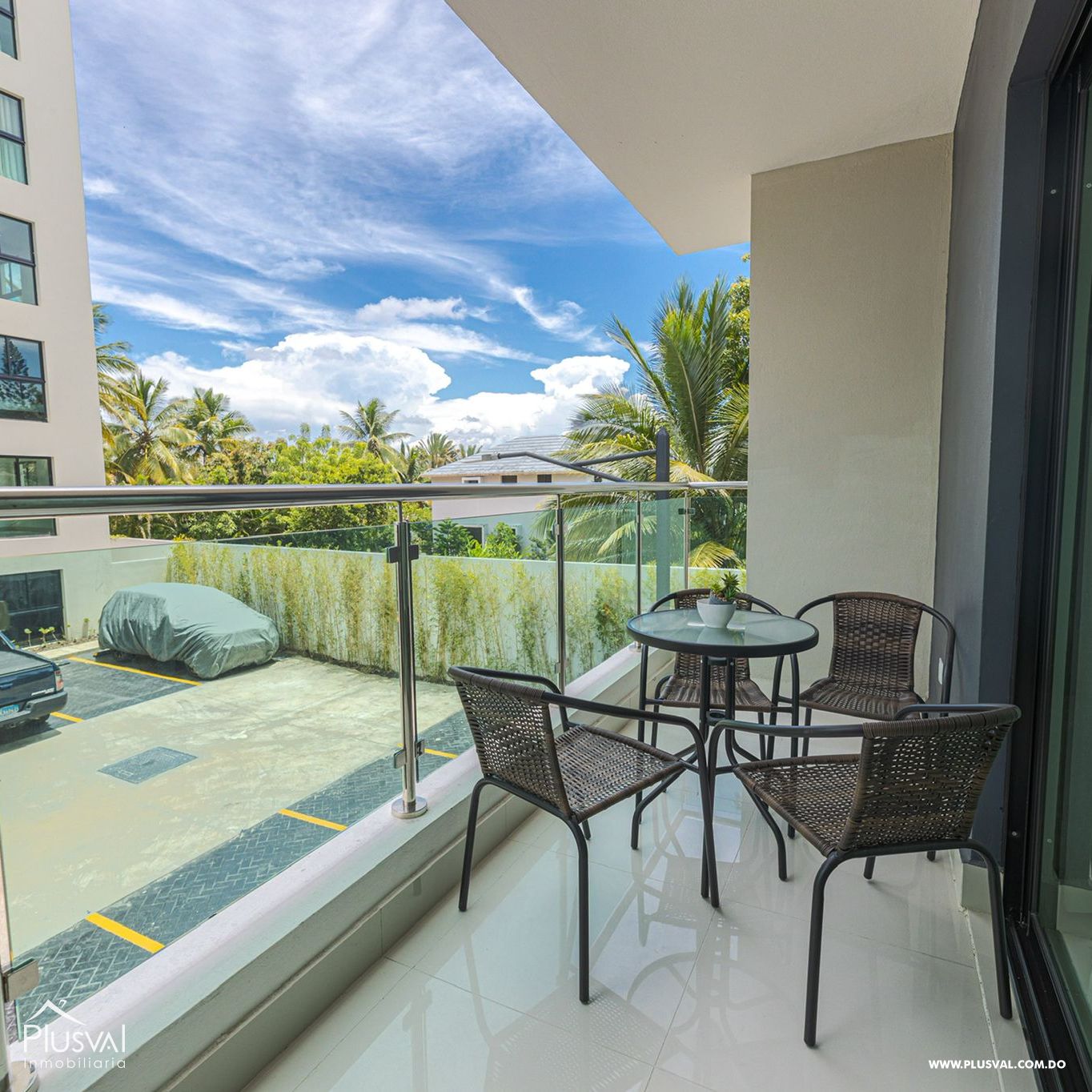 Exclusivo Apartamento Amueblado de 3 Habitaciones 245002