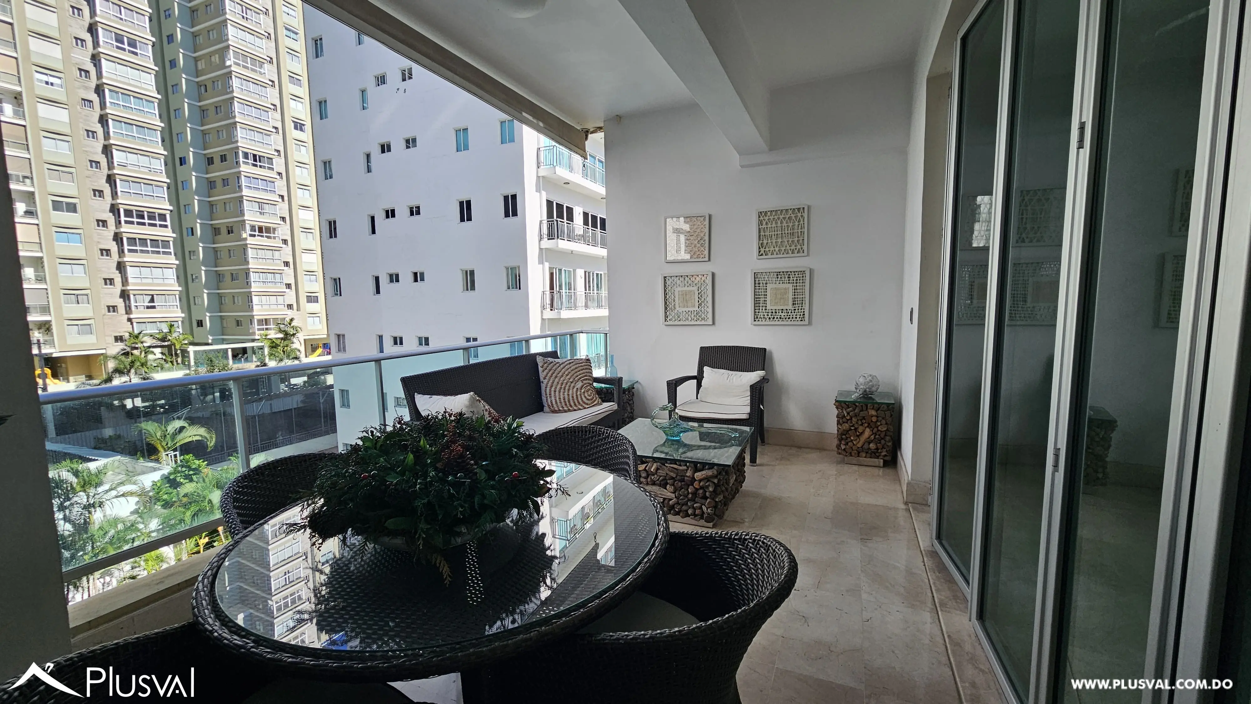 Torre amplia en el centro de Piantini 484178