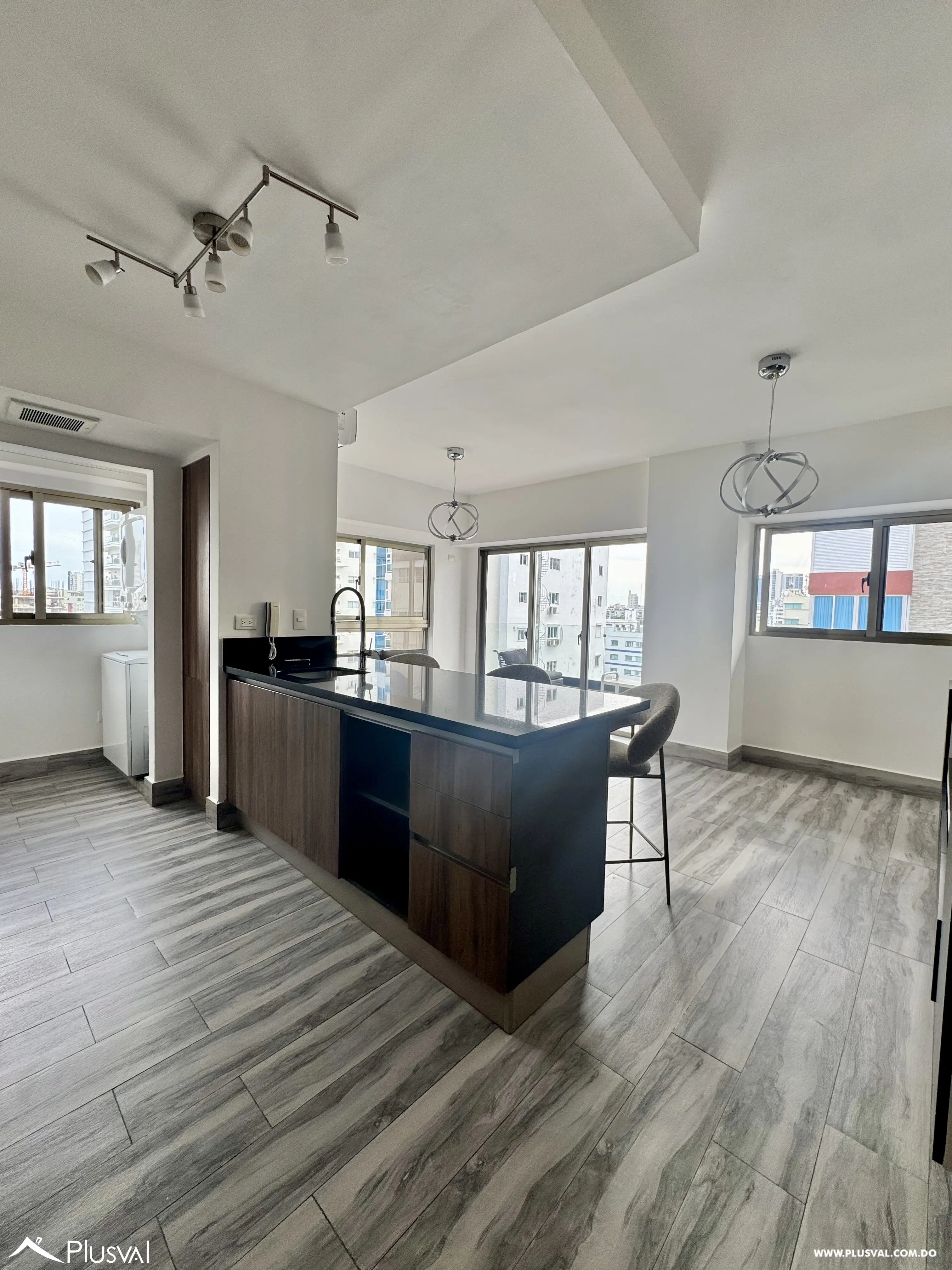 Alquilo  Maravilloso Apartamento en el Corazon de Naco 512819