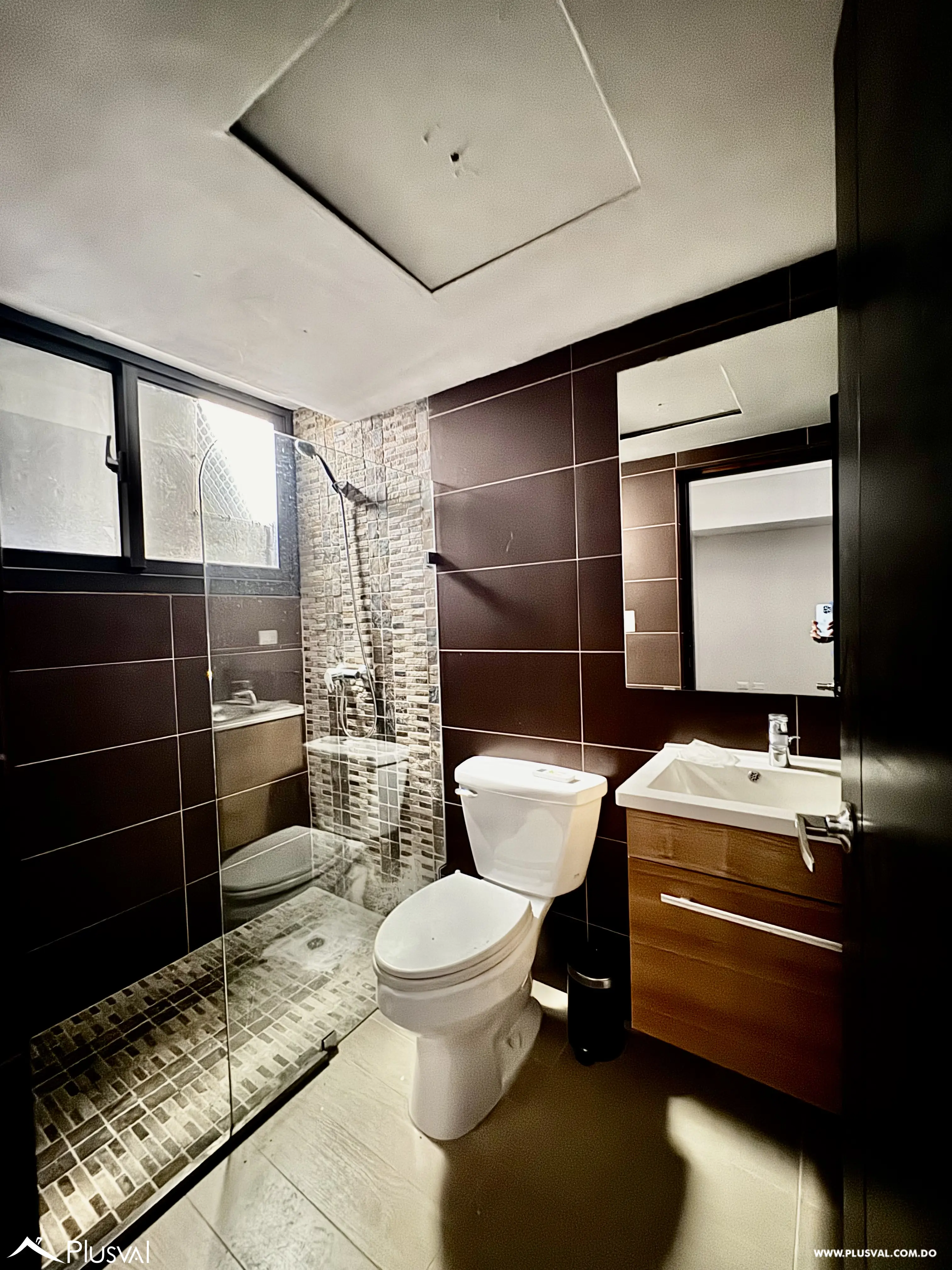 Alquilo Excelente Apartamento en el Corazón de Piantini 493586