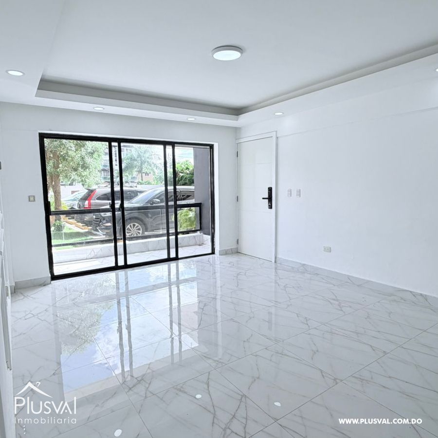 Venta de apartamento amplio y moderno en Santo Domingo Este 476571