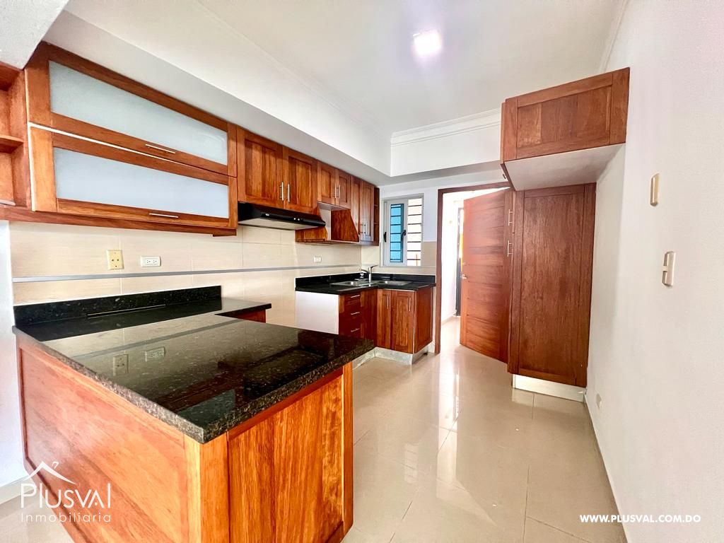 Apartamento en Alquiler en Piantini con Vista Panorámica 320494