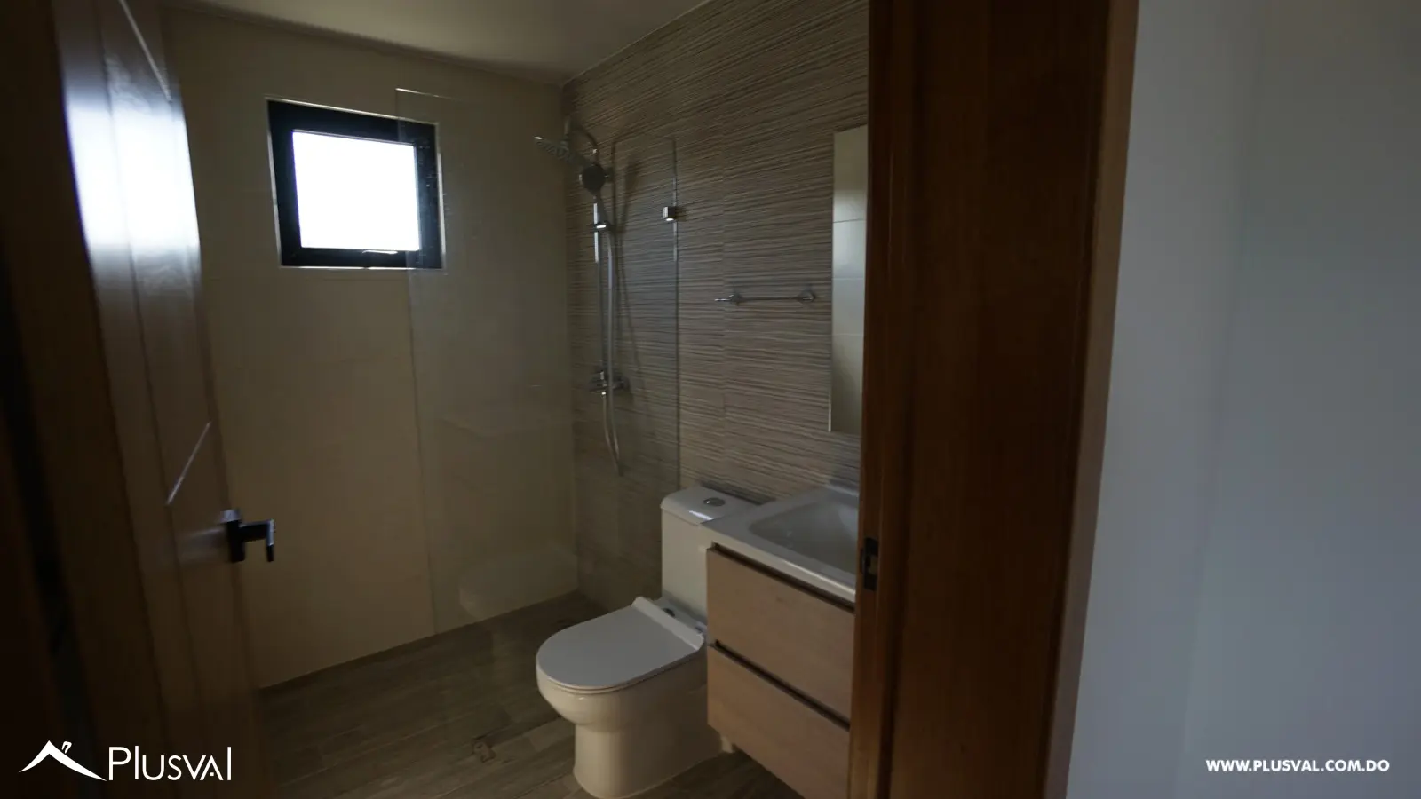 Amplio apartamento  con 3 habitaciones 531515