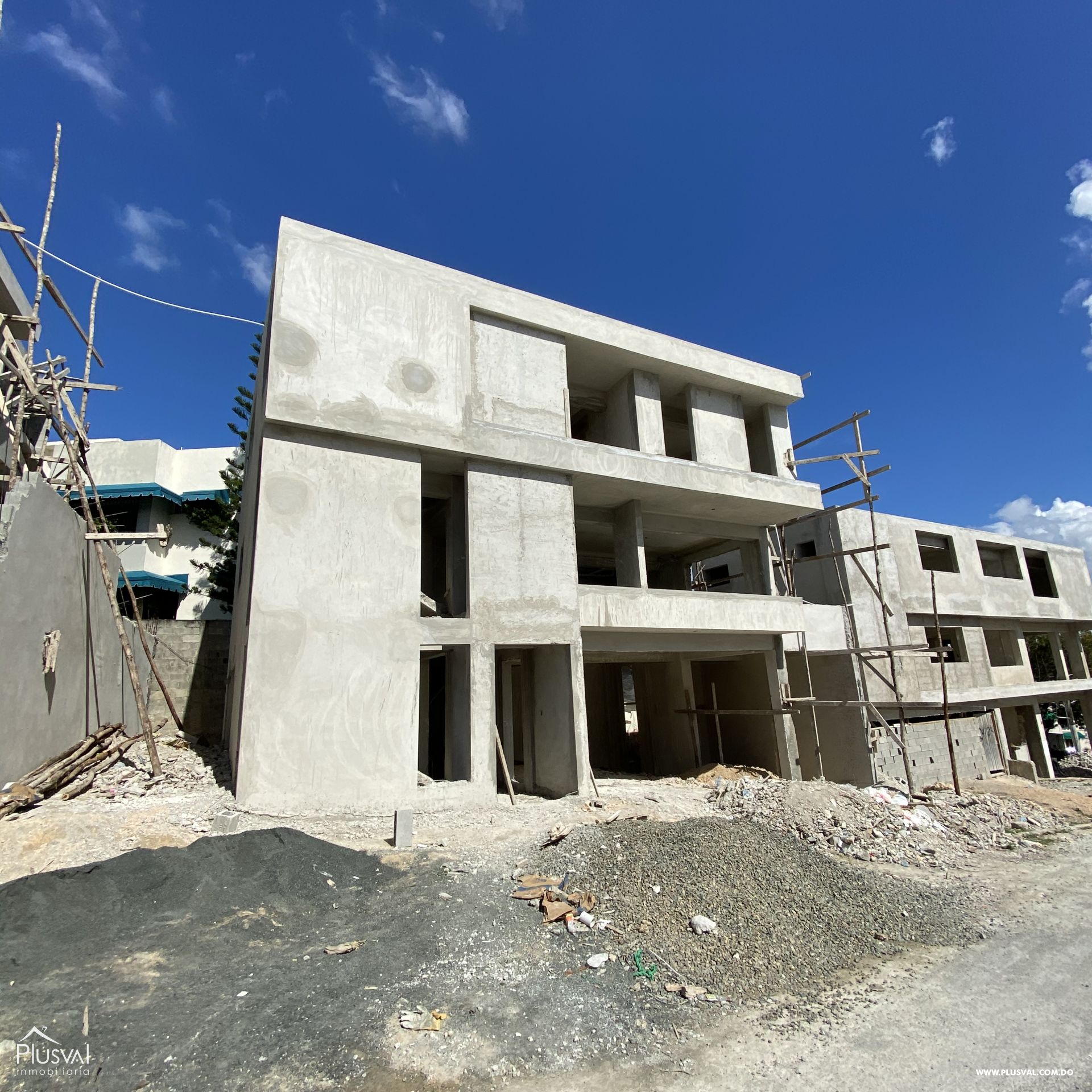 Casa en venta, Arroyo Hondo Proyecto Cerrado. 203085