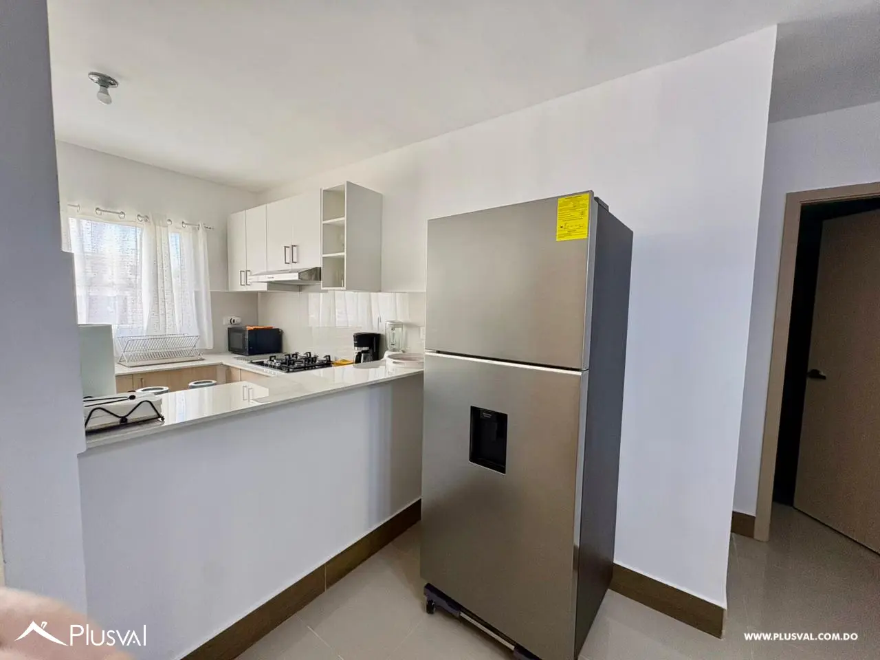 Apartamento en alquiler – Primer nivel con patio y acceso directo a la piscina | Canas del Este, Bávaro 512533