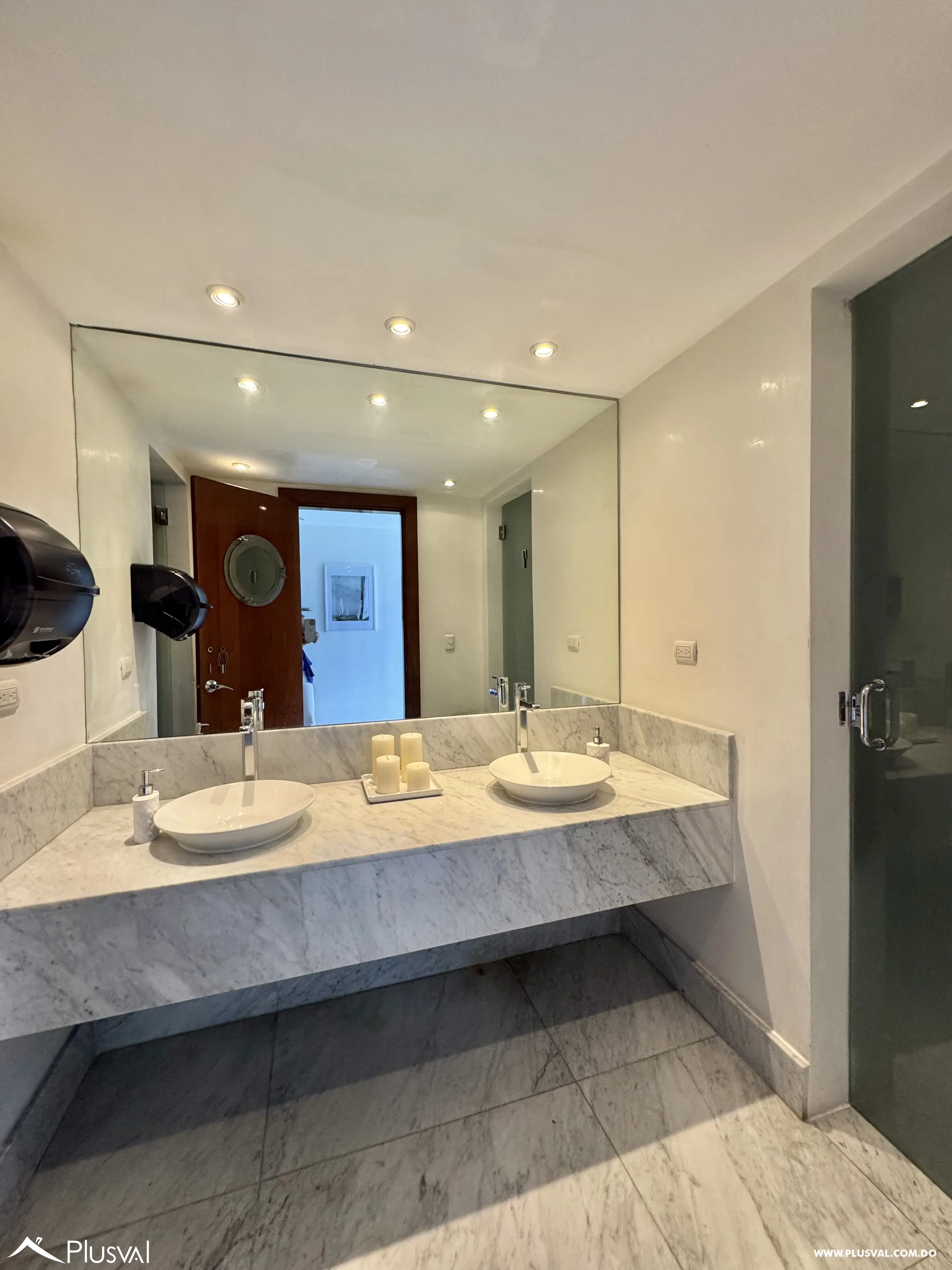 Alquilo Maravilloso Apartamento en Piantini en Torre de Lujo 479431