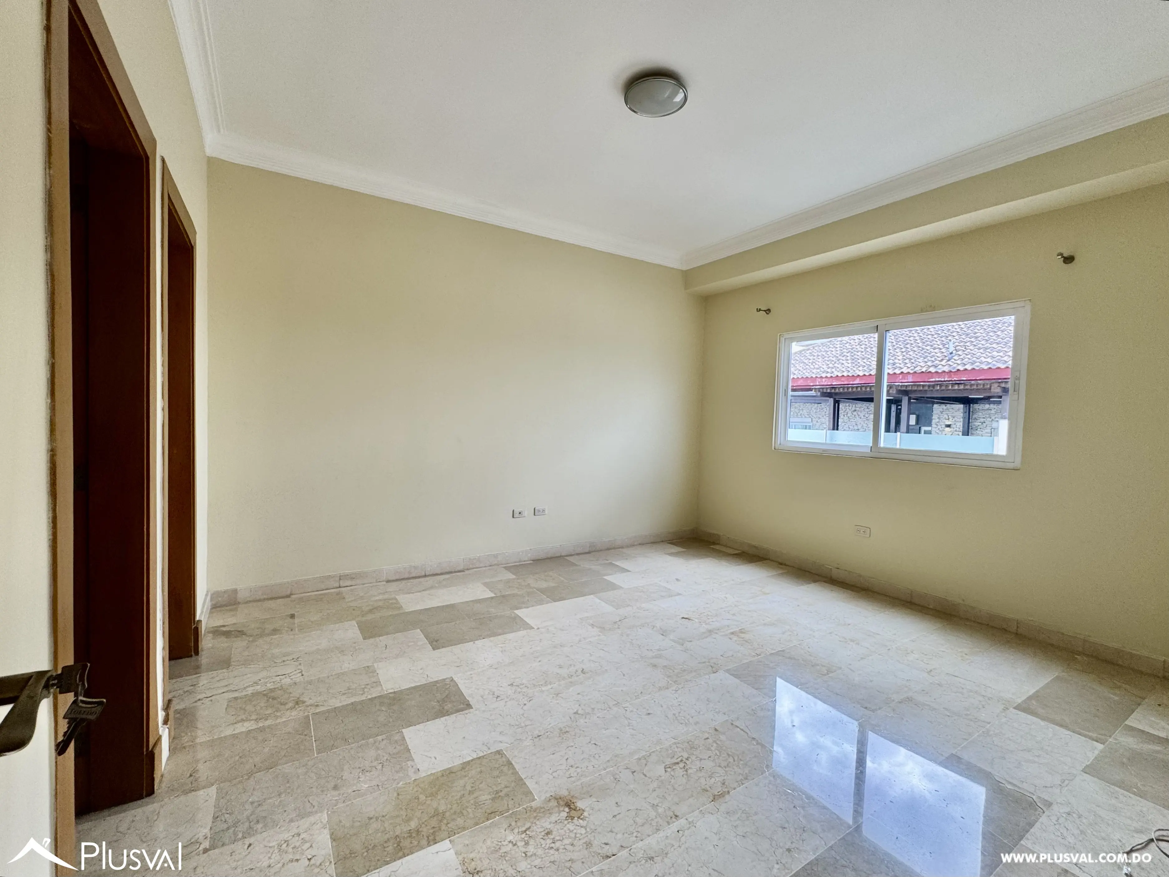 Vendo Amplio y Maravilloso Pent House en una de las Zonas mas Exclusivas de La Esperilla 490606