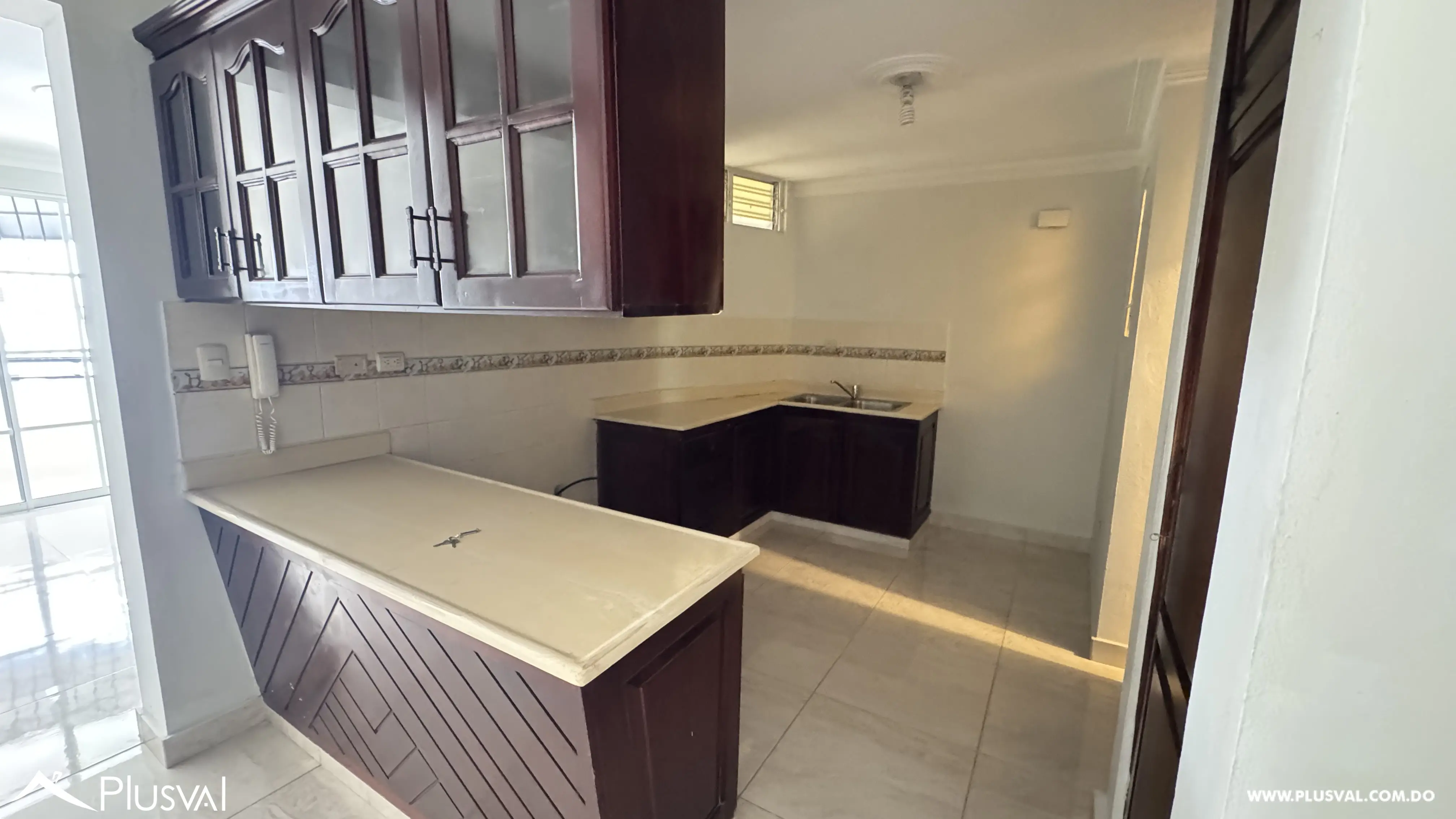 Amplio apartamento en renta zona céntrica de Santiago 534092