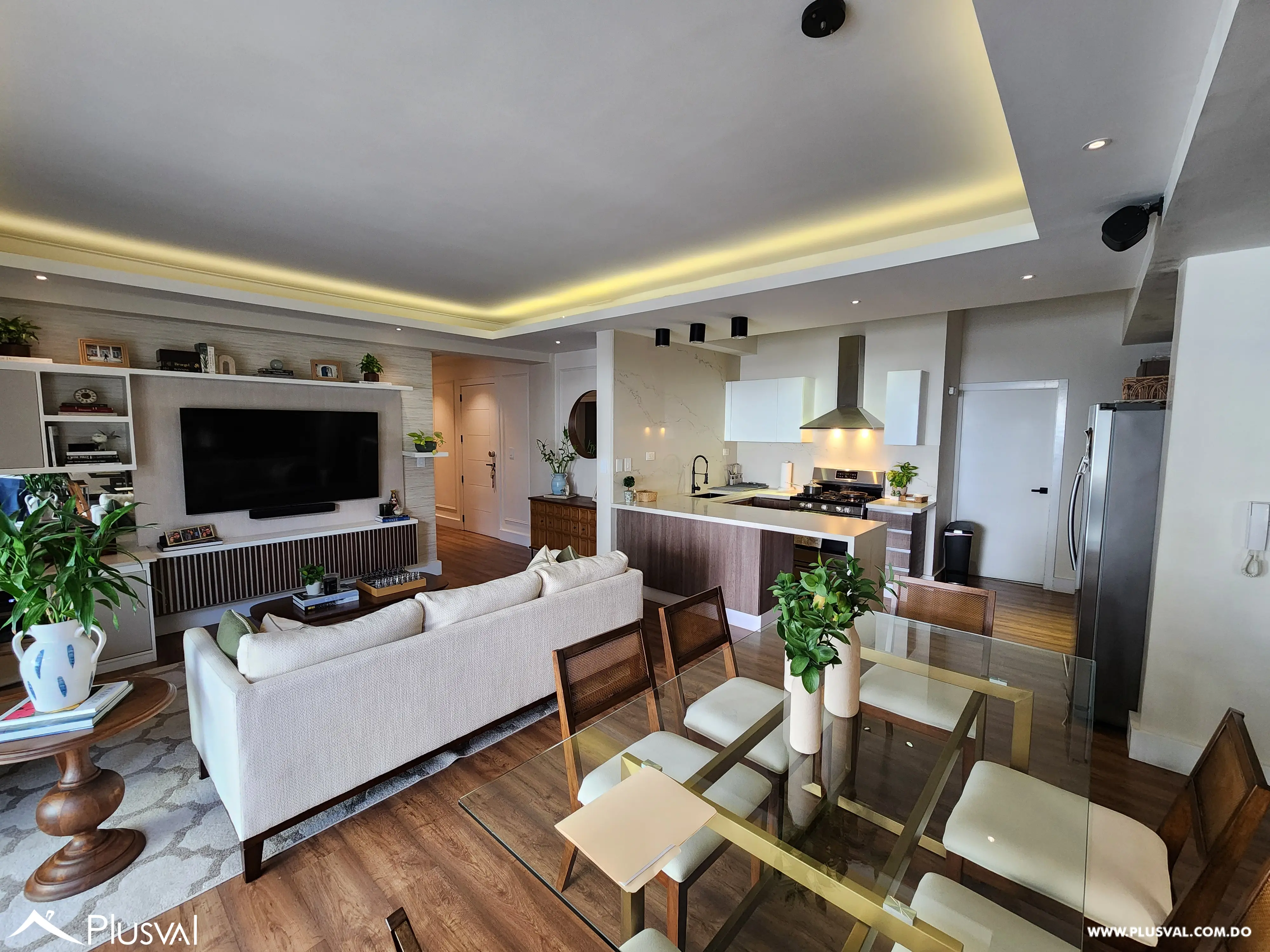 Apartamento con gran terraza en venta en Naco 465177
