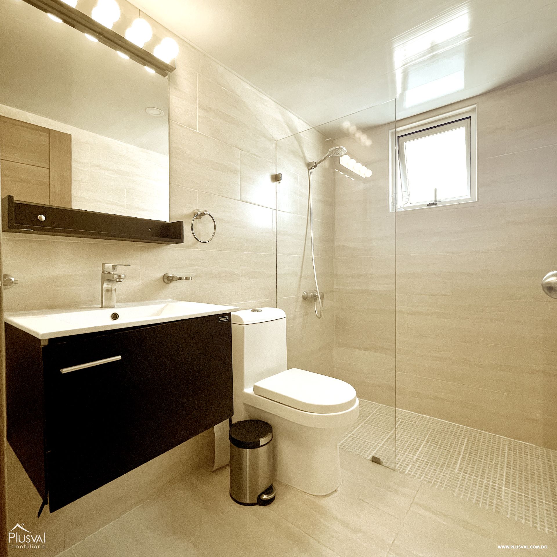 Apartamento amueblado en alquiler, Evaristo Morales 500249