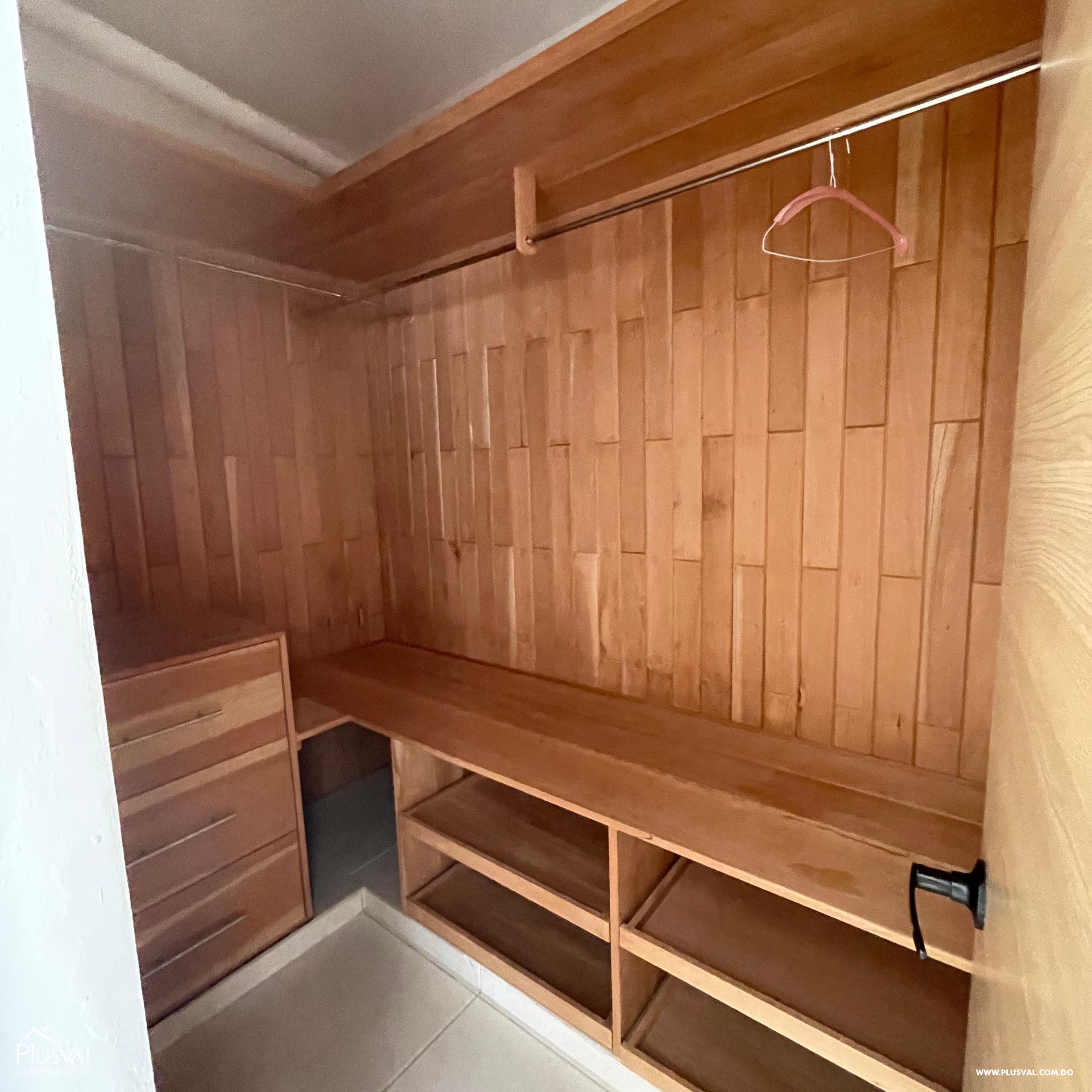 Apartamento Primer Nivel en Venta en La Vega 353298