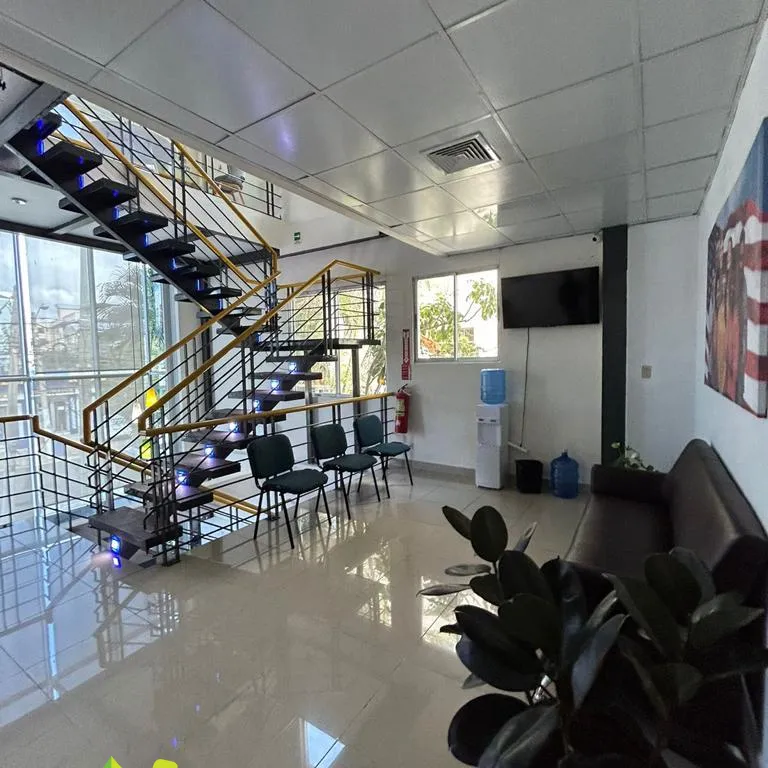 SE RENTA EDIFICIO EMPRESARIAL 441785