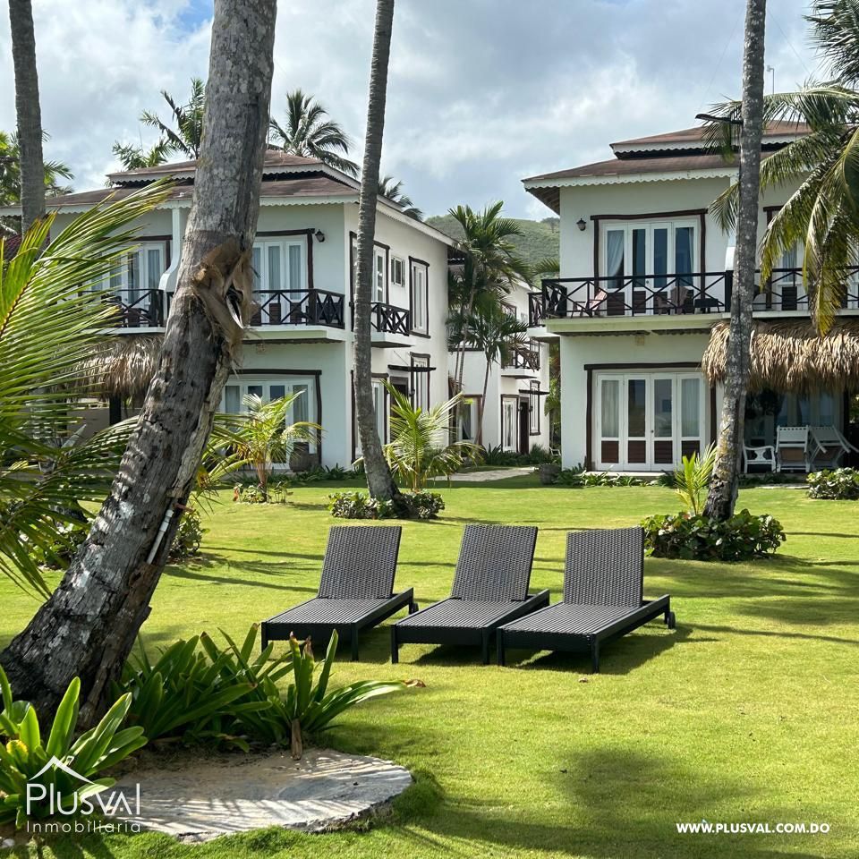Villa en venta en 2da línea de playa, Las Terrenas 365895