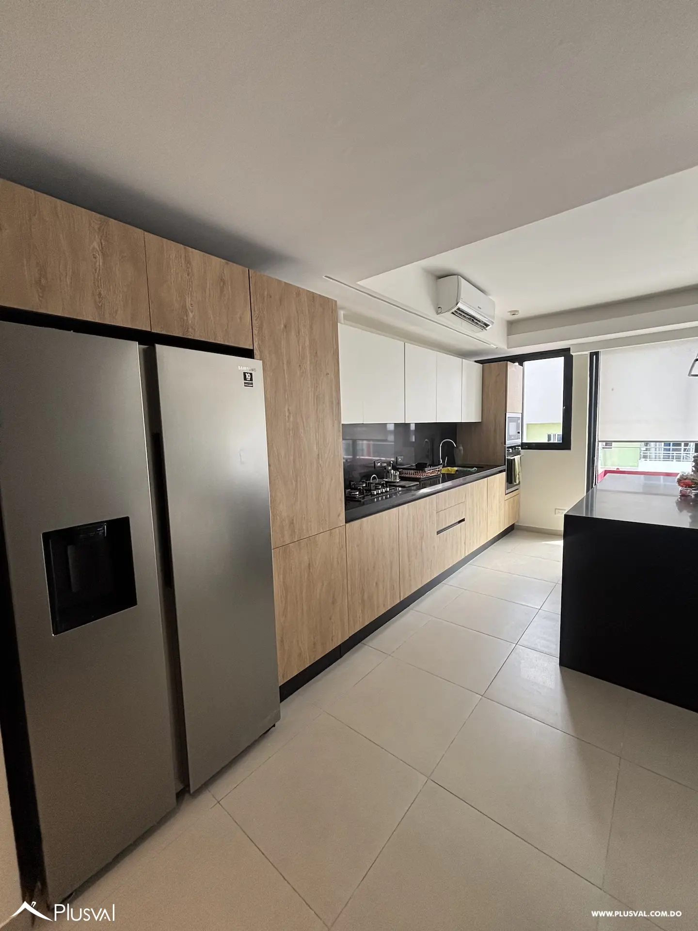 Alquiler Apartamento Moderno Amueblado en Evaristo Morales 512675
