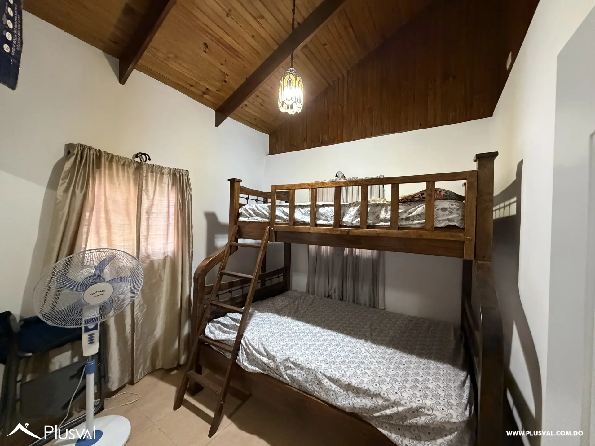 Casa en Venta en el Centro de Jarabacoa | Ideal para Inversión o Uso Comercial 515105