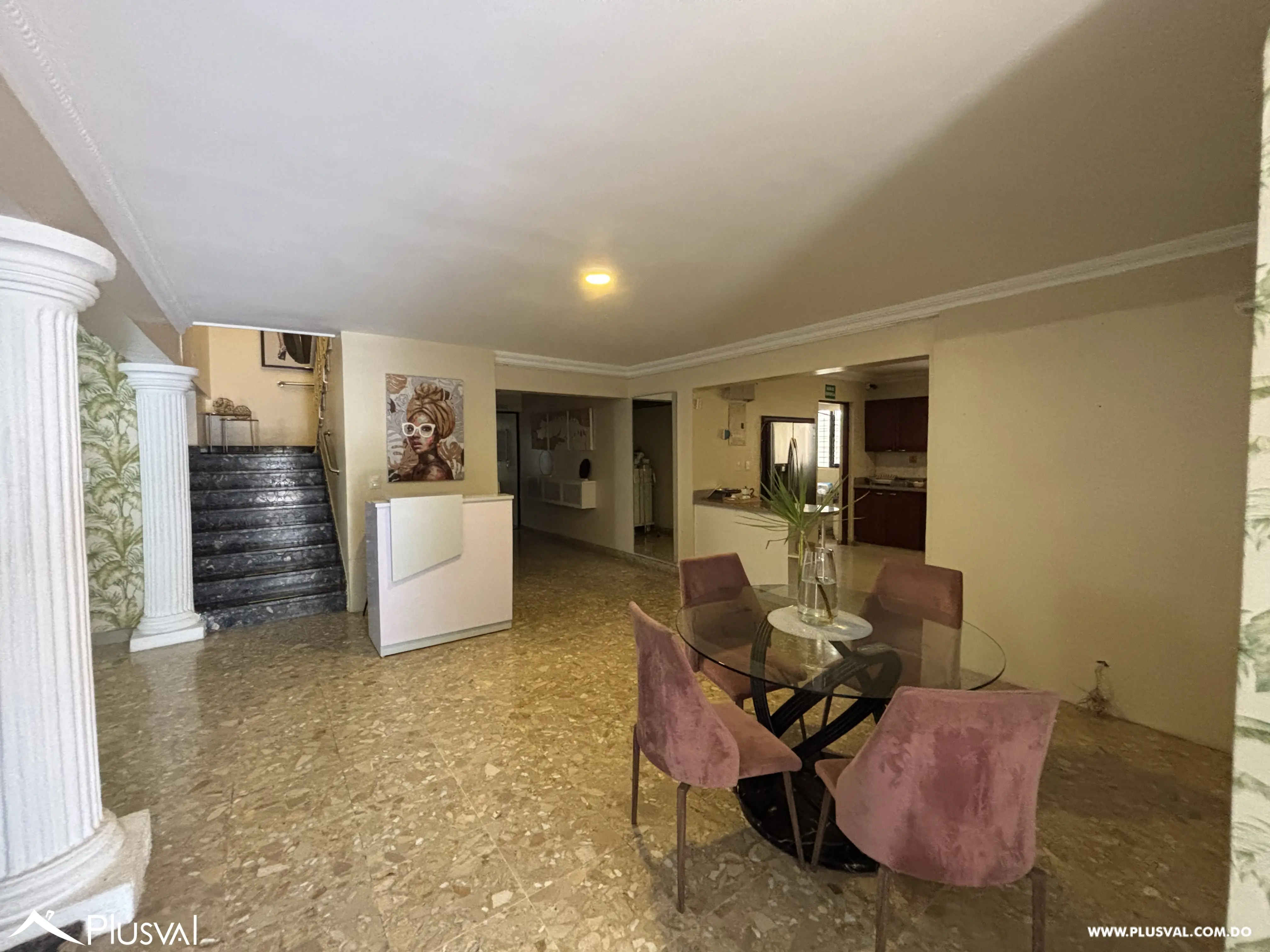 Amplia casa en venta en Las Praderas 469979