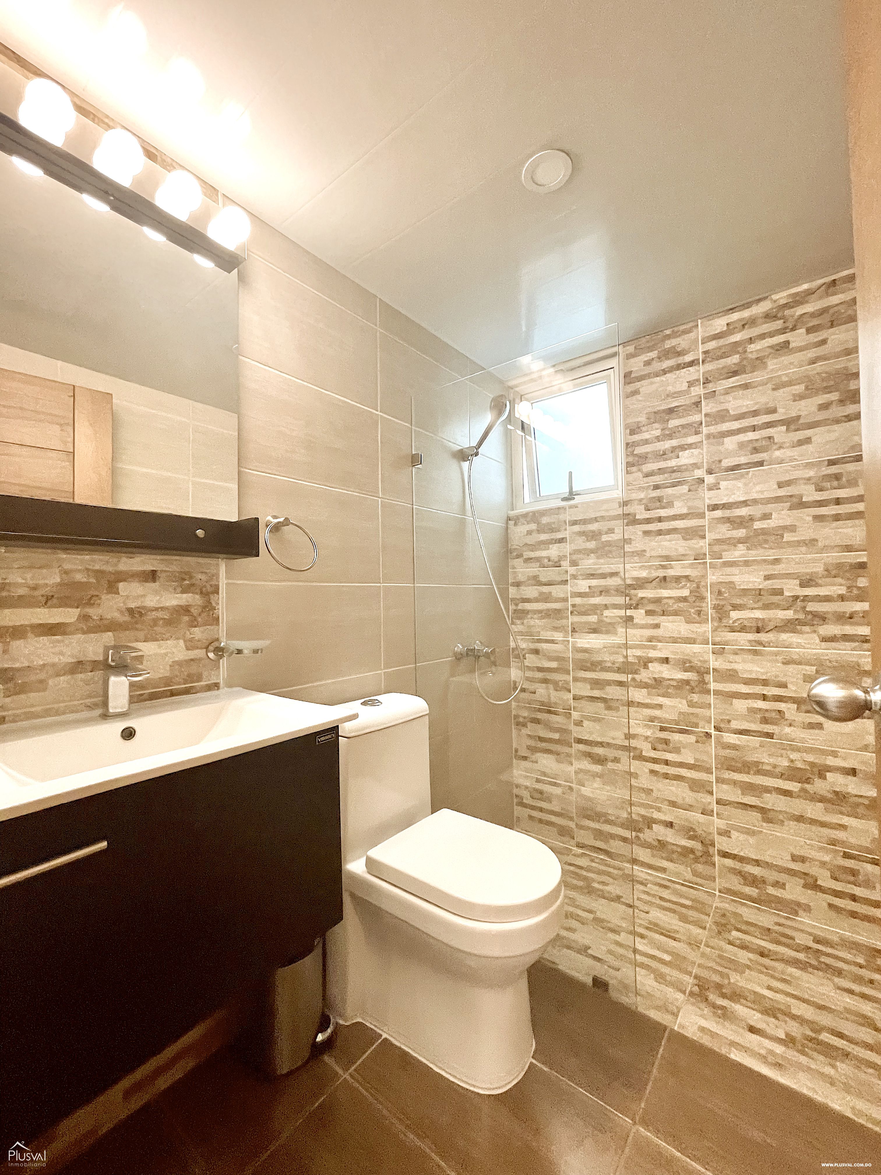Apartamento amueblado en alquiler, Evaristo Morales 500248