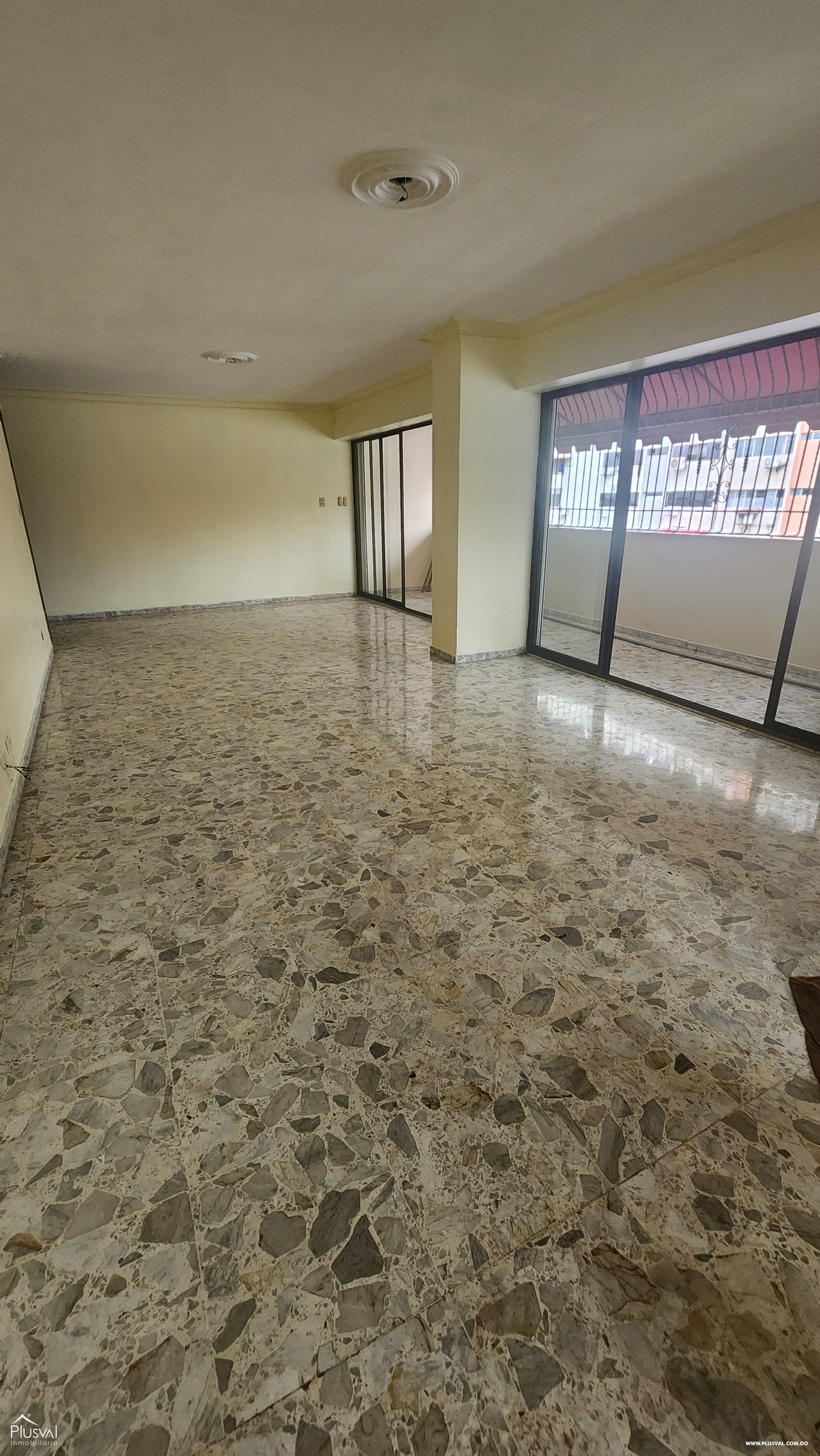 Se alquila apartamento en Naco 446777