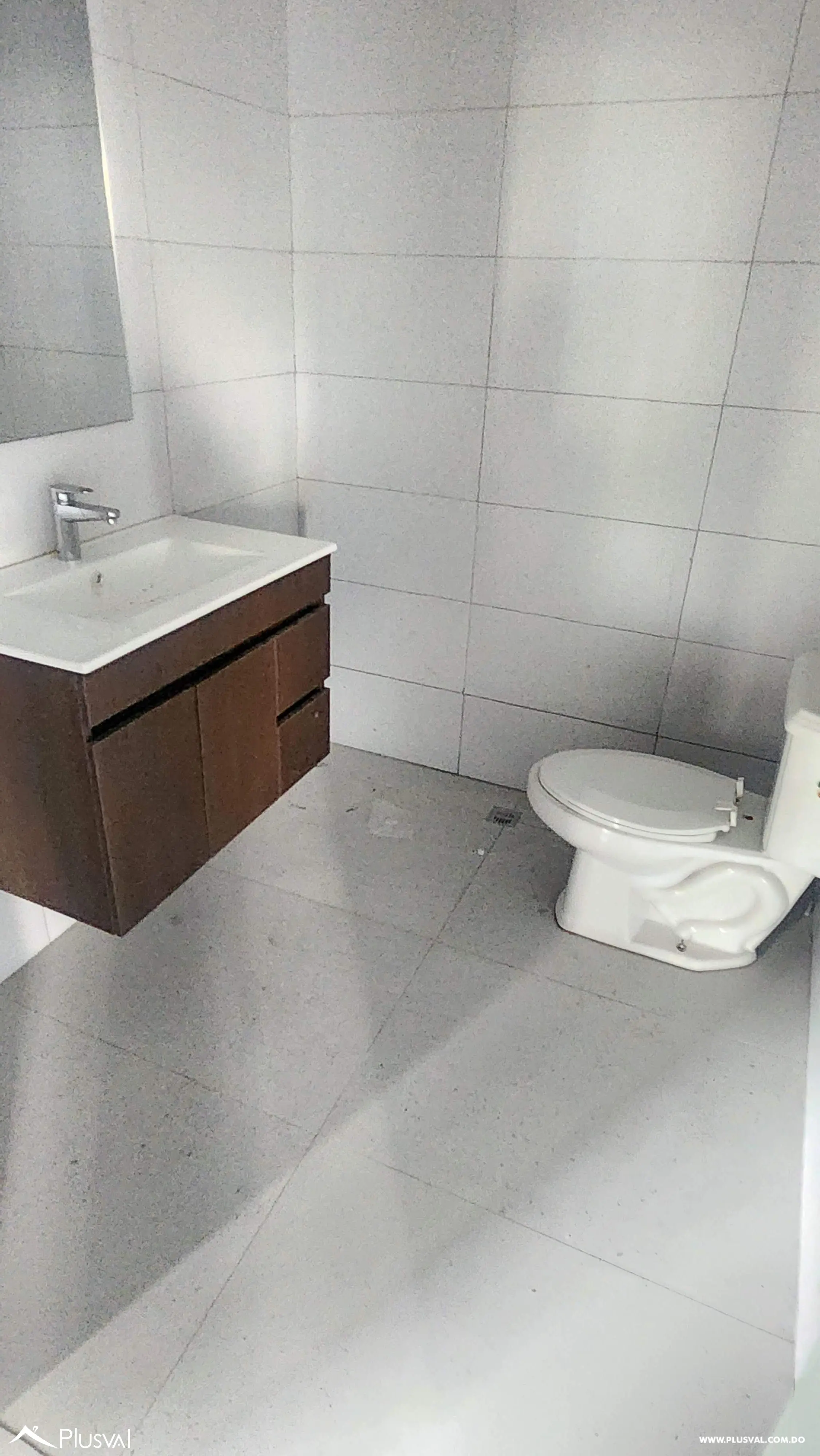 Alquiler de amplio local de oficinas en La Fe. 496495